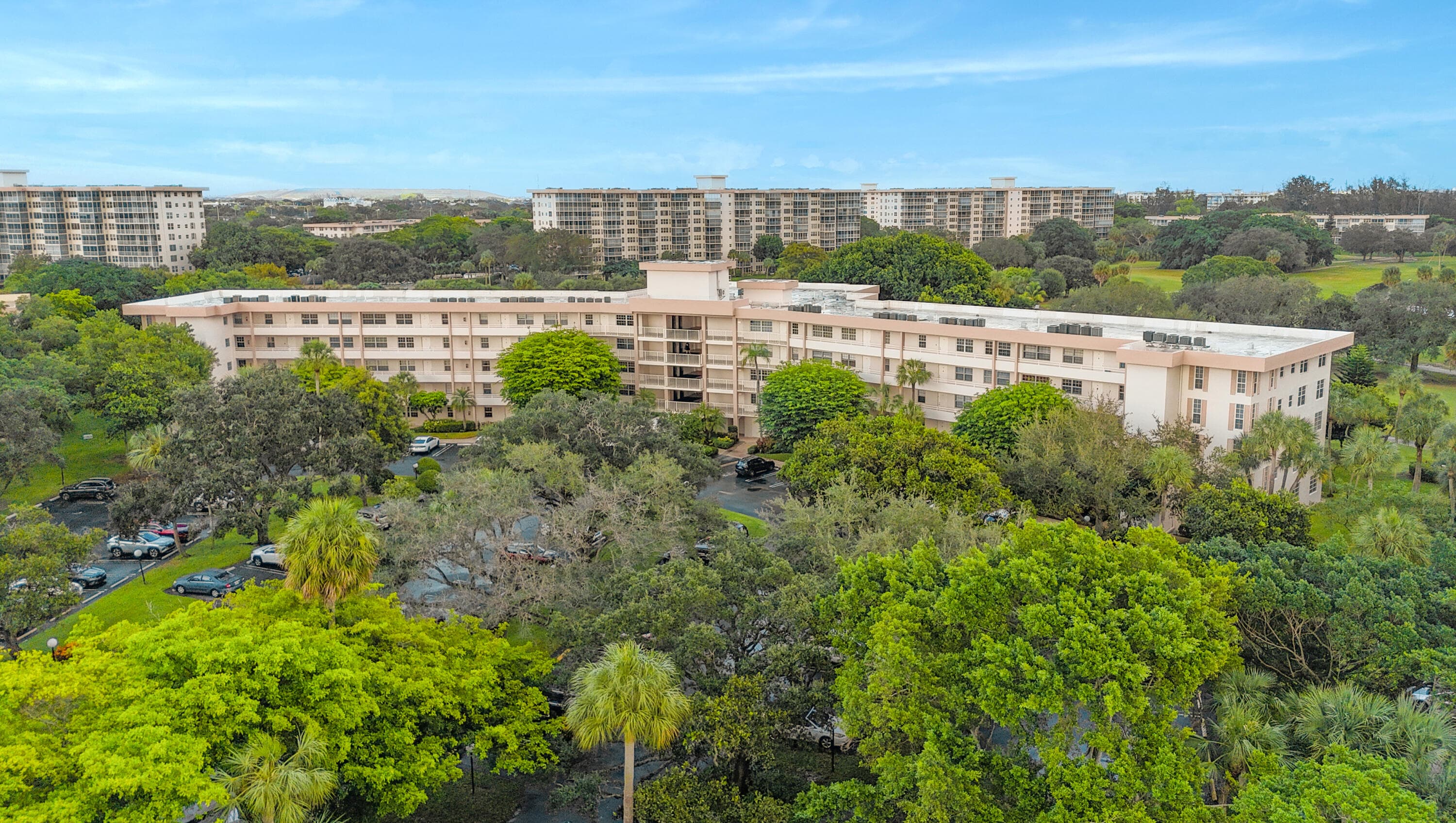 3900 Oaks Clubhouse Drive 503, Pompano Beach, FL 33069 — photo 32 of 39