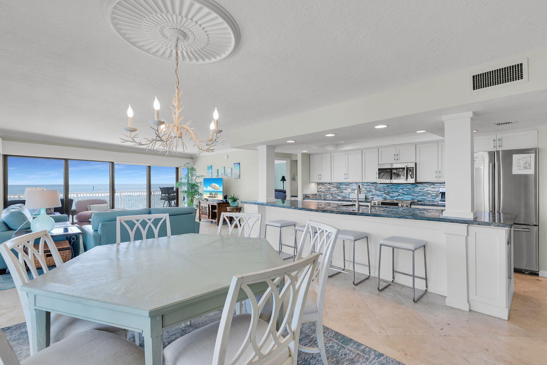 1133 W Ocean Drive 17, Key Colony Beach, FL 33050 — photo 6 of 50