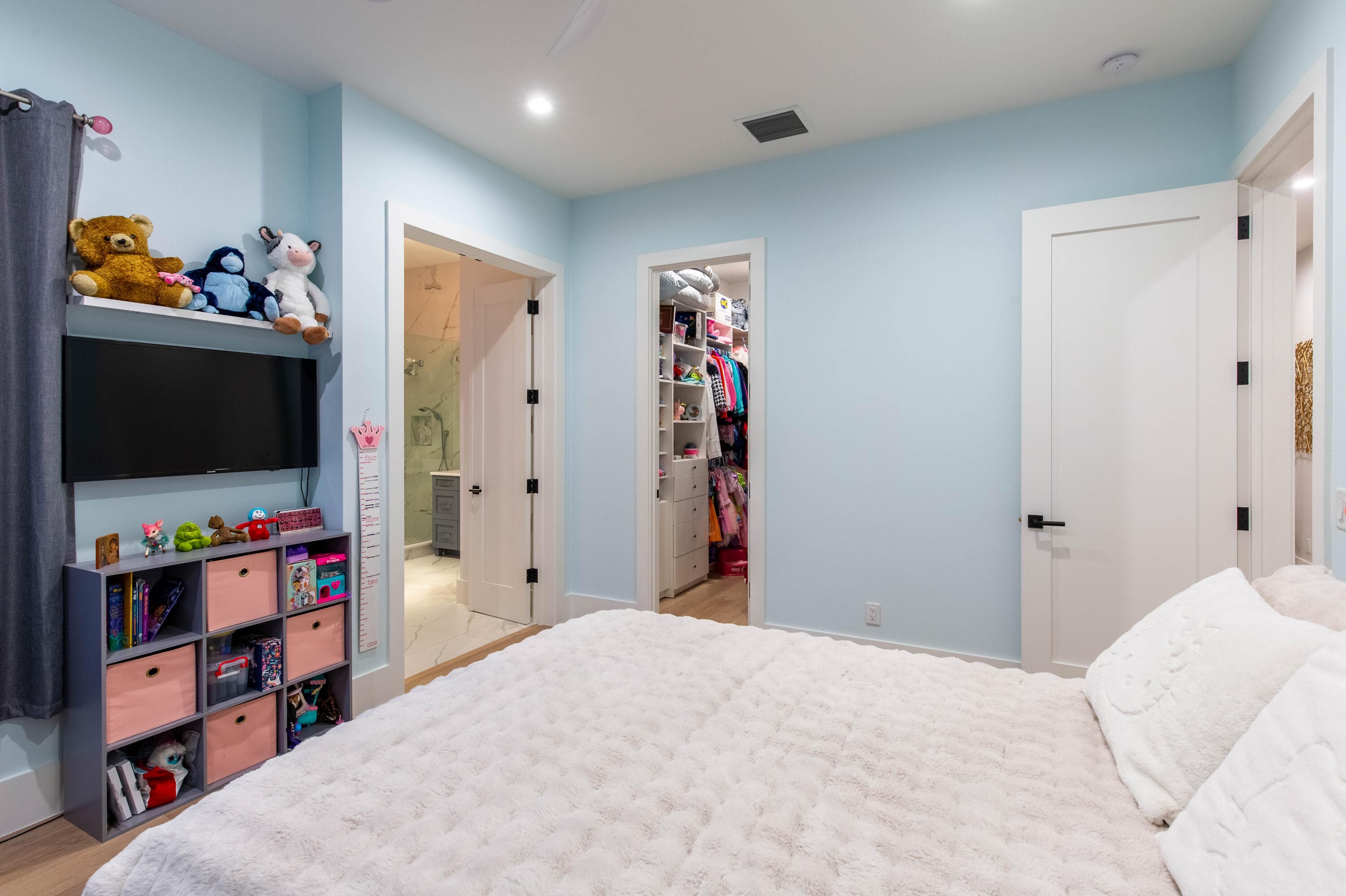 1768 Breakers West Boulevard W, West Palm Beach, FL 33411 — photo 19 of 38