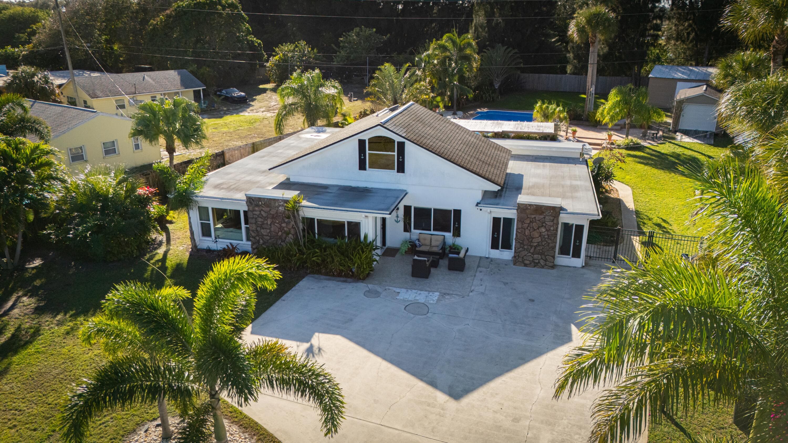 4751 S Indian River Drive, Fort Pierce, FL 34982 — photo 9 of 61