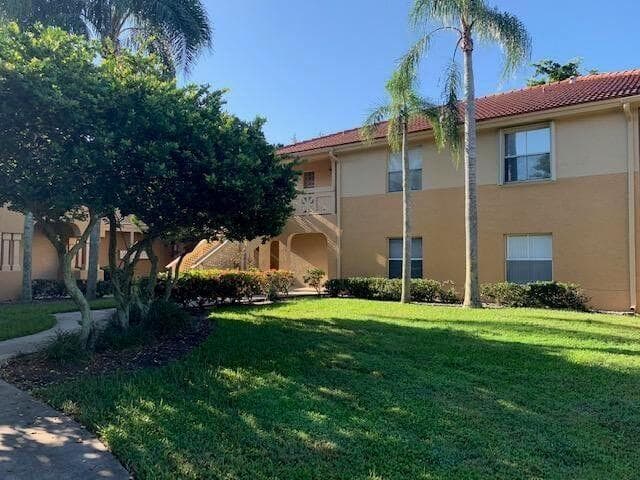 4831 Via Palm Lakes 1219, West Palm Beach, FL 33417 — photo 2 of 10