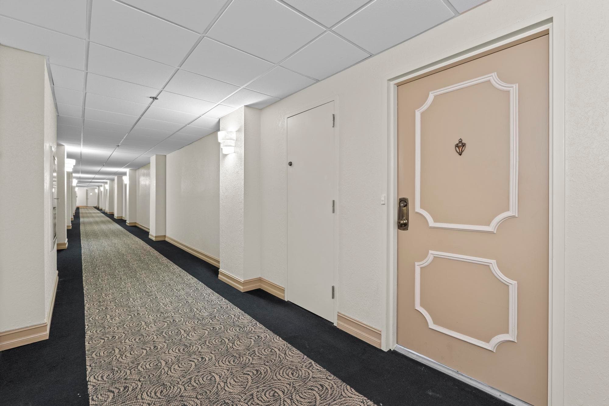 5440 N Ocean Drive 306, Singer Island, FL 33404 — photo 4 of 44