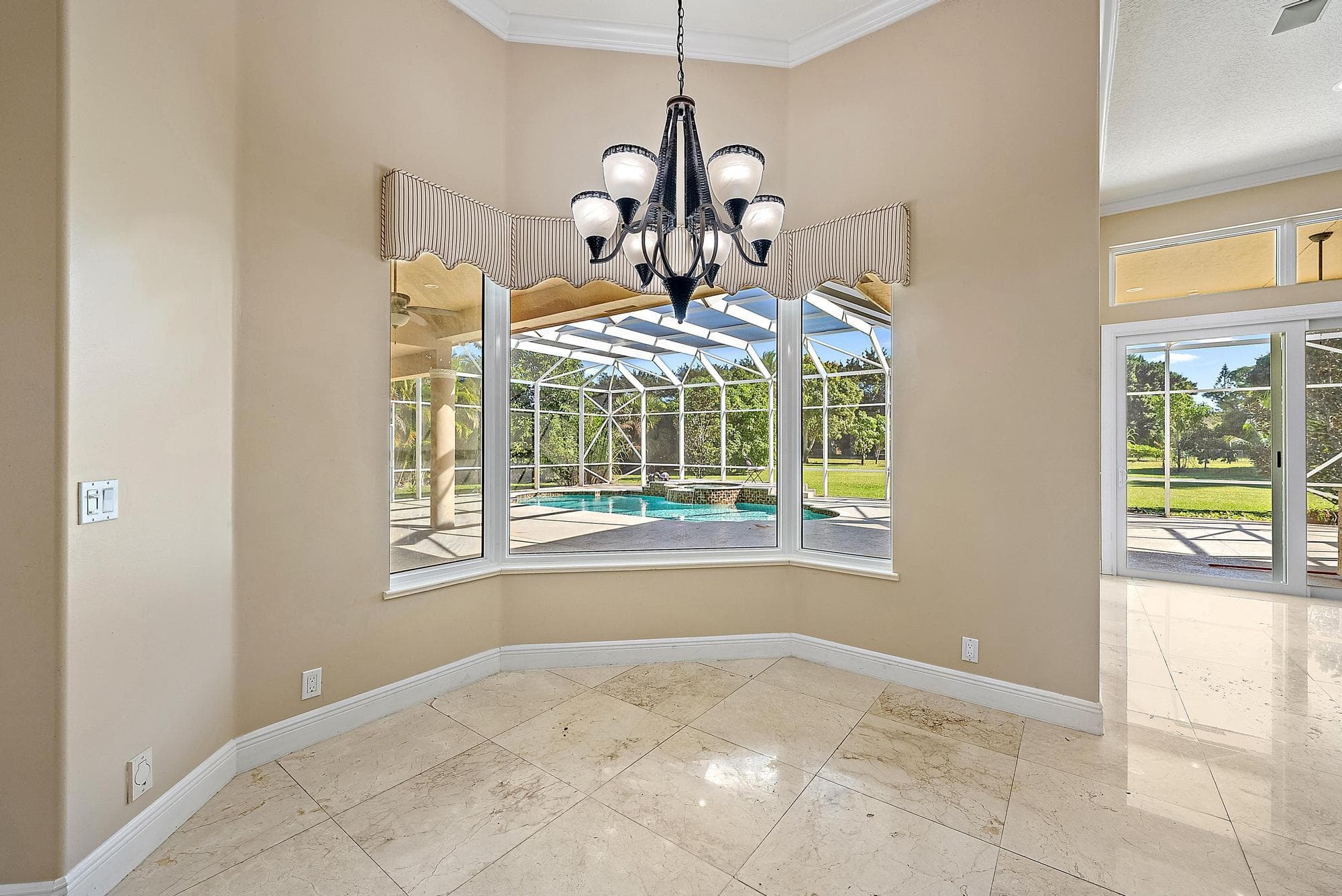 8480 Man O War Road, Palm Beach Gardens, FL 33418 — photo 9 of 45