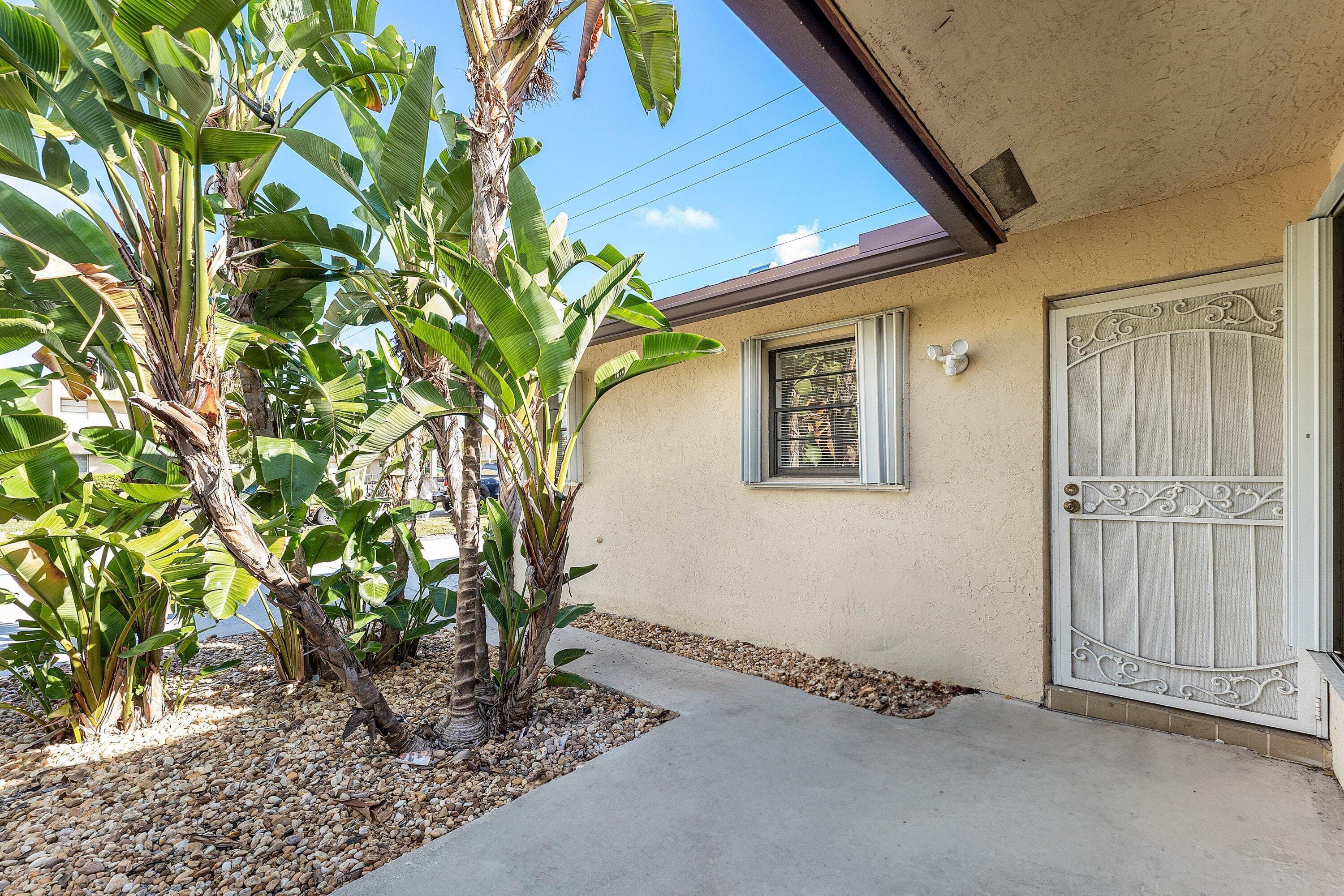 500 NE 48th Street, Boca Raton, FL 33431 — photo 3 of 30