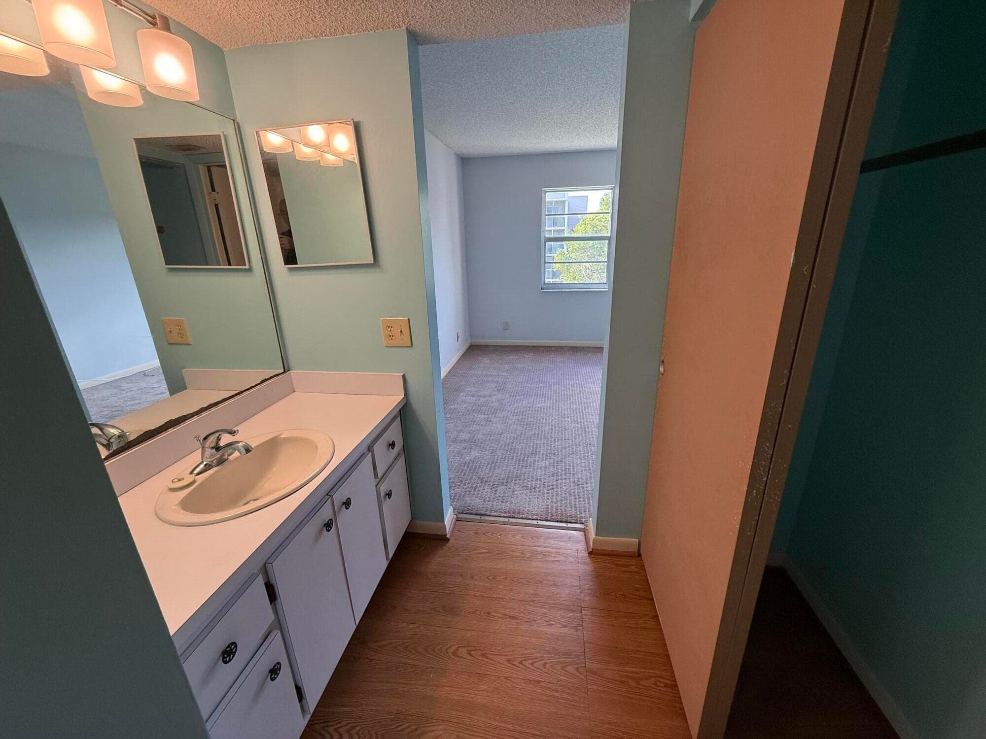 1100 NW 87th Avenue 405, Coral Springs, FL 33071 — photo 17 of 31
