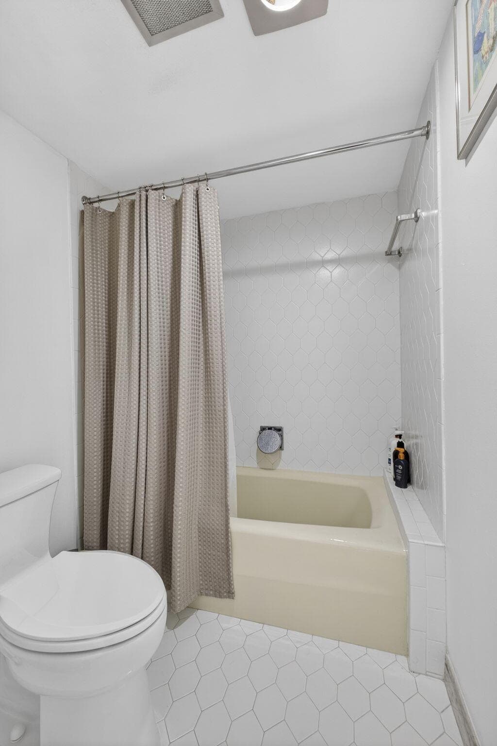 2400 Presidential Way 1606, West Palm Beach, FL 33401 — photo 31 of 58