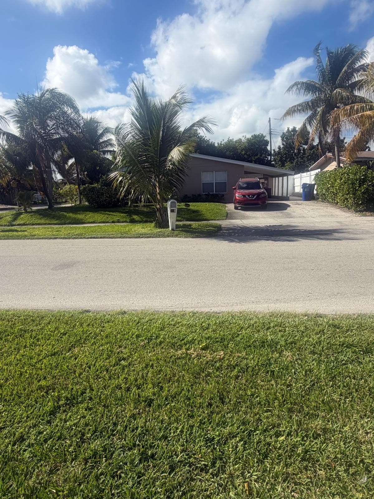 2001 NE 2nd Terrace, Pompano Beach, FL 33060 — photo 2 of 7