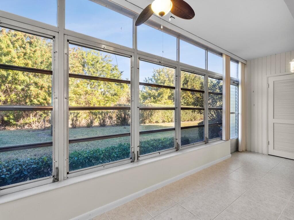 100 Spring Lake Drive 107, Vero Beach, FL 32962 — photo 10 of 27