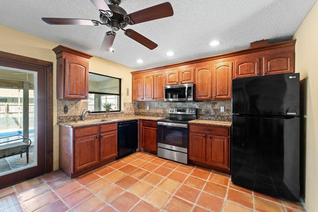 3753 Coelebs Avenue, Boynton Beach, FL 33436 — photo 4 of 29