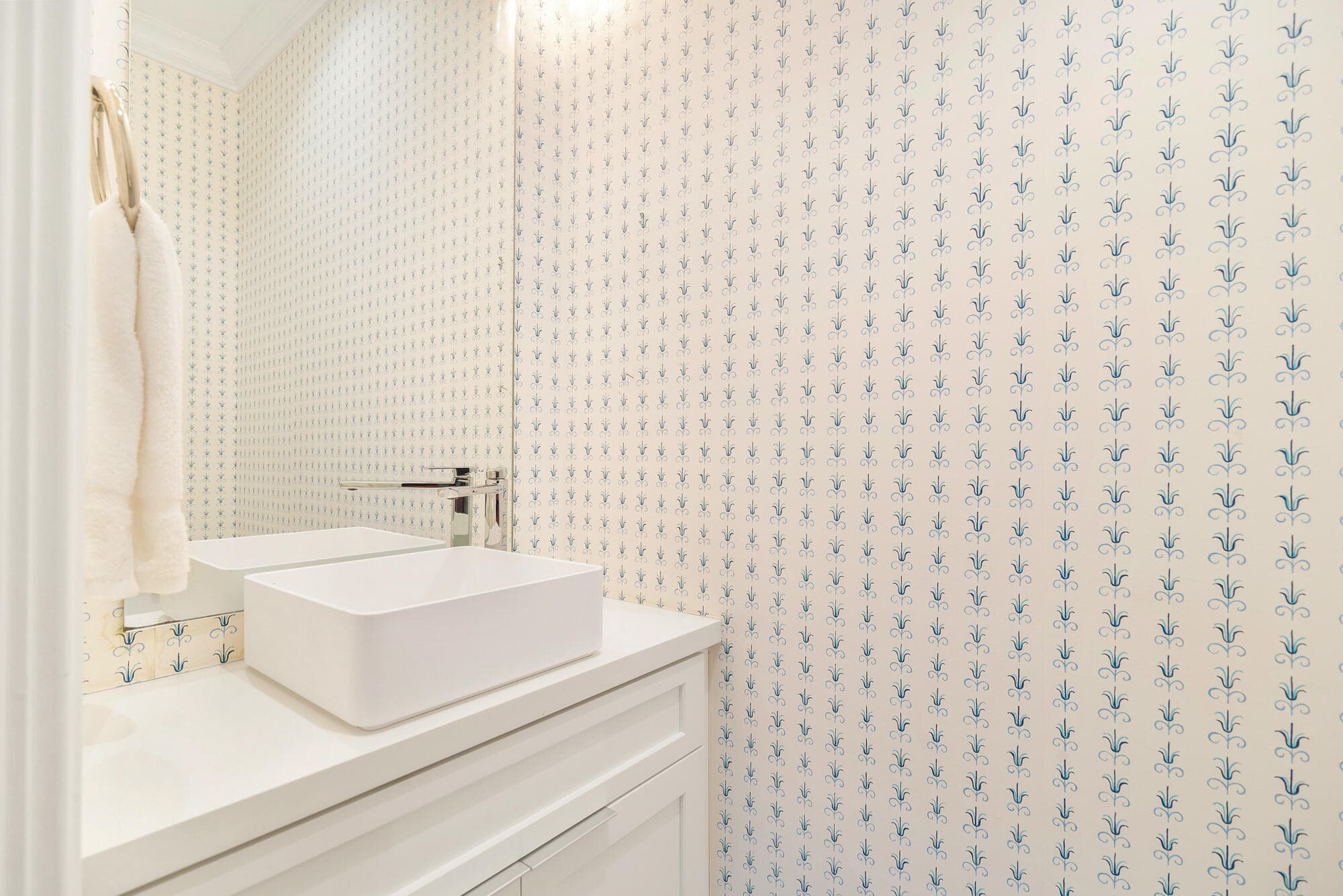 216 Sandpiper Drive, Palm Beach, FL 33480 — photo 33 of 48