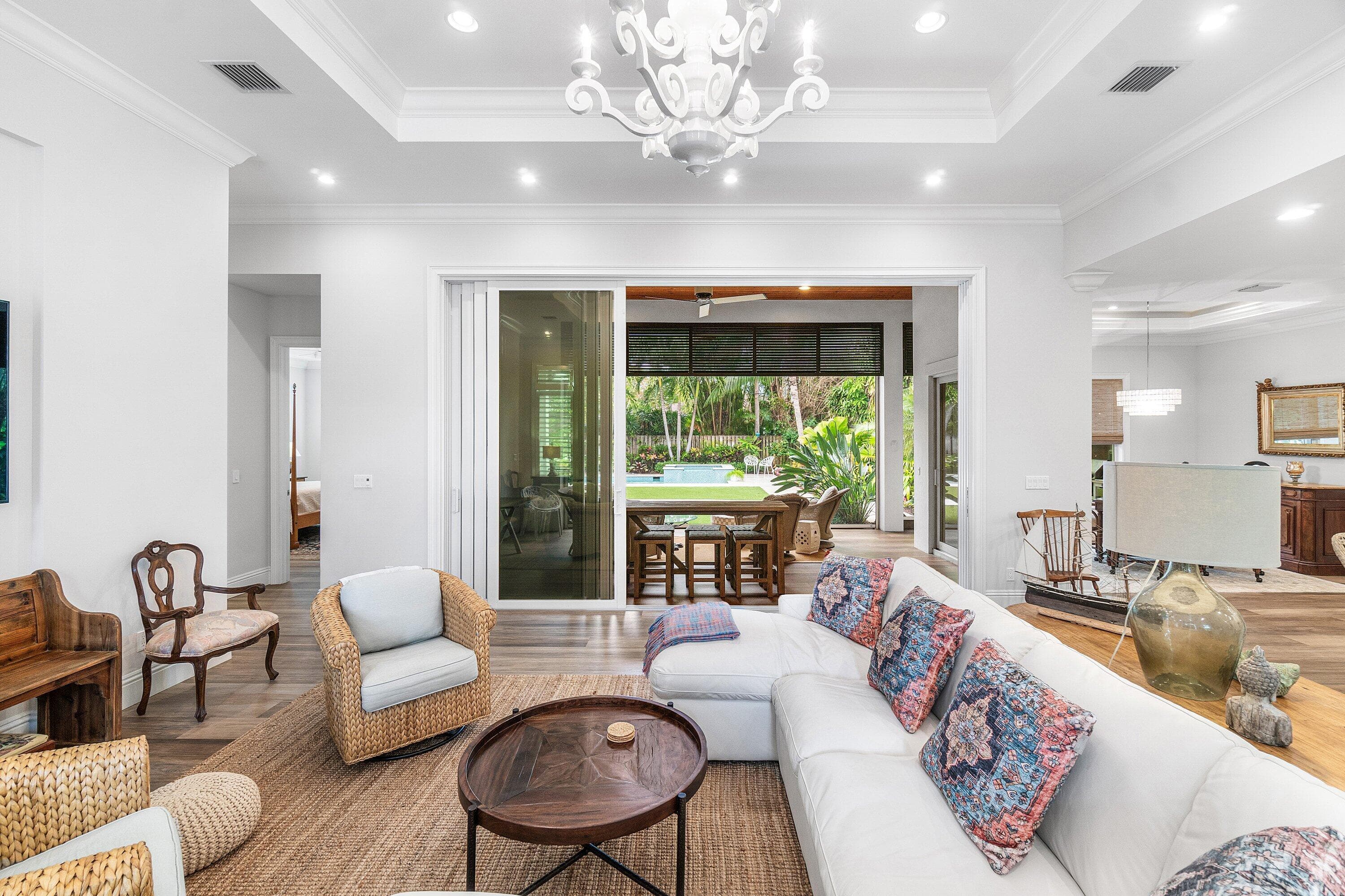 135 Dixie Boulevard, Delray Beach, FL 33444 — photo 21 of 51