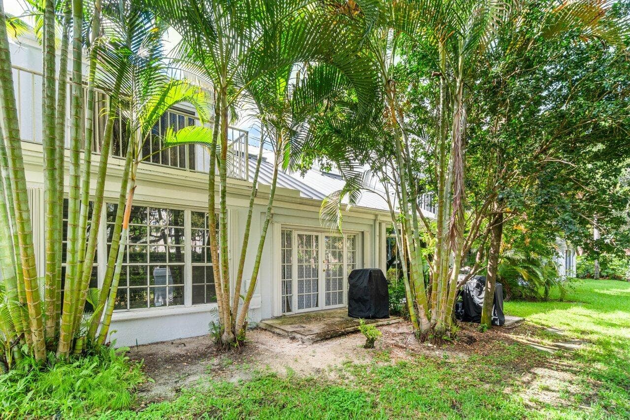 17064 Boca Club Boulevard 3, Boca Raton, FL 33487 — photo 27 of 34