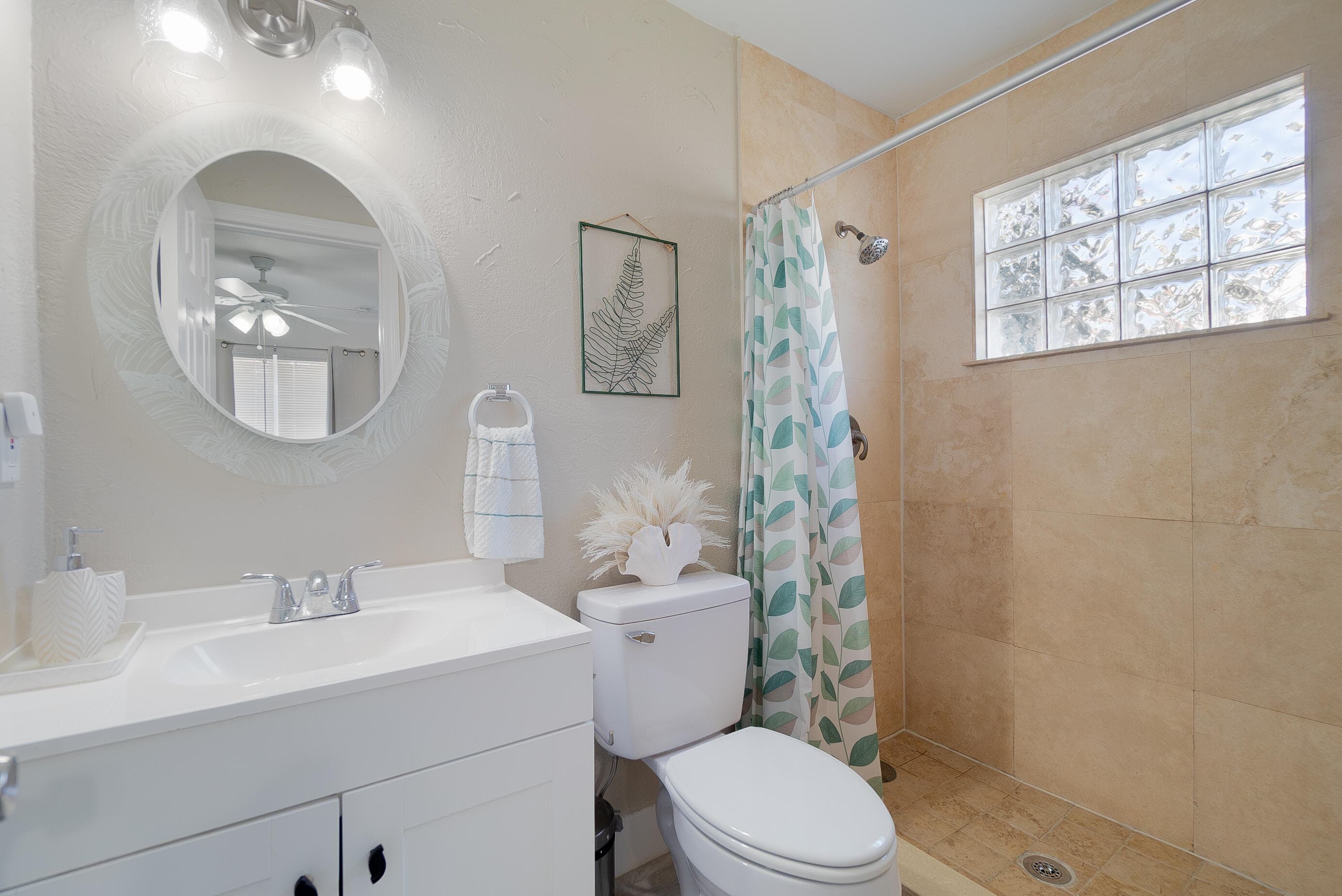 1416 W Hardee Street, Lantana, FL 33462 — photo 27 of 41