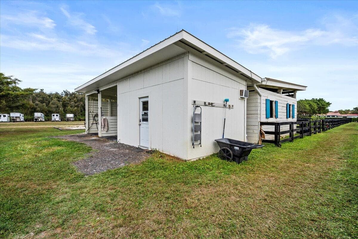 5625 140th Avenue S, Wellington, FL 33449 — photo 96 of 104
