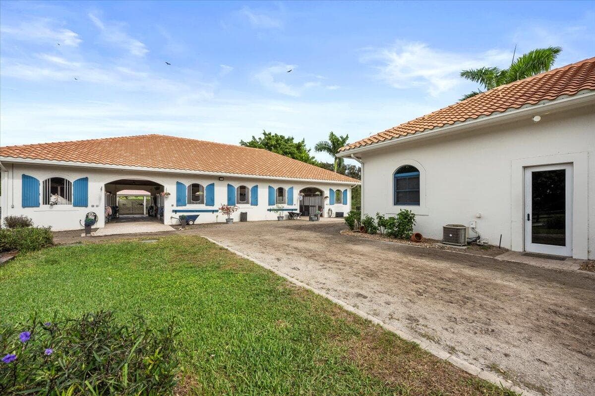 5625 140th Avenue S, Wellington, FL 33449 — photo 20 of 104