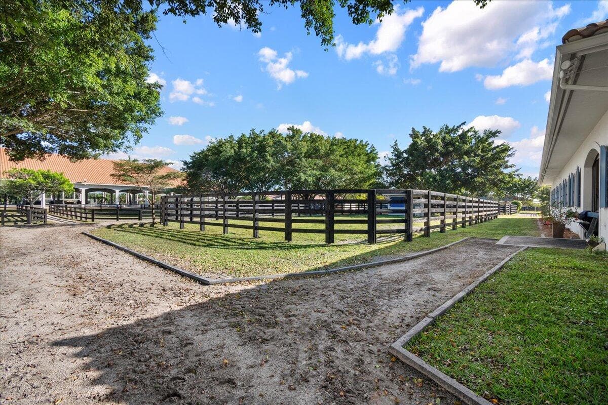 5625 140th Avenue S, Wellington, FL 33449 — photo 65 of 104