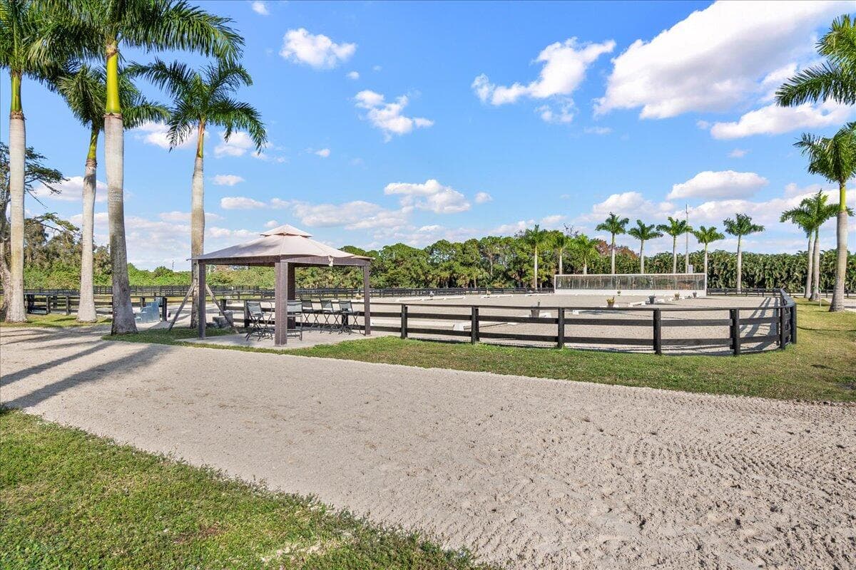 5625 140th Avenue S, Wellington, FL 33449 — photo 48 of 104