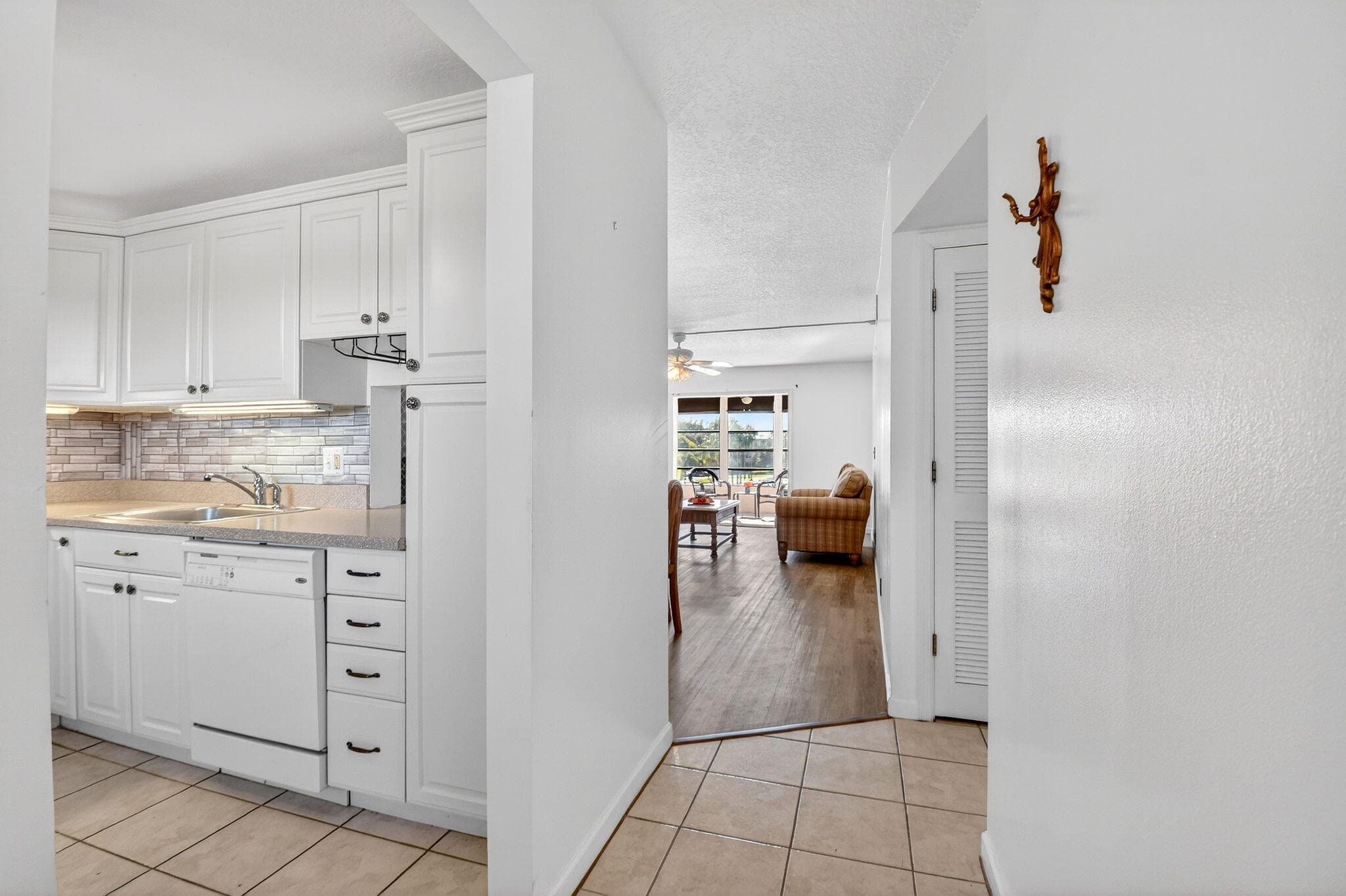 230 NE 26th Avenue 3020, Boynton Beach, FL 33435 — photo 5 of 48