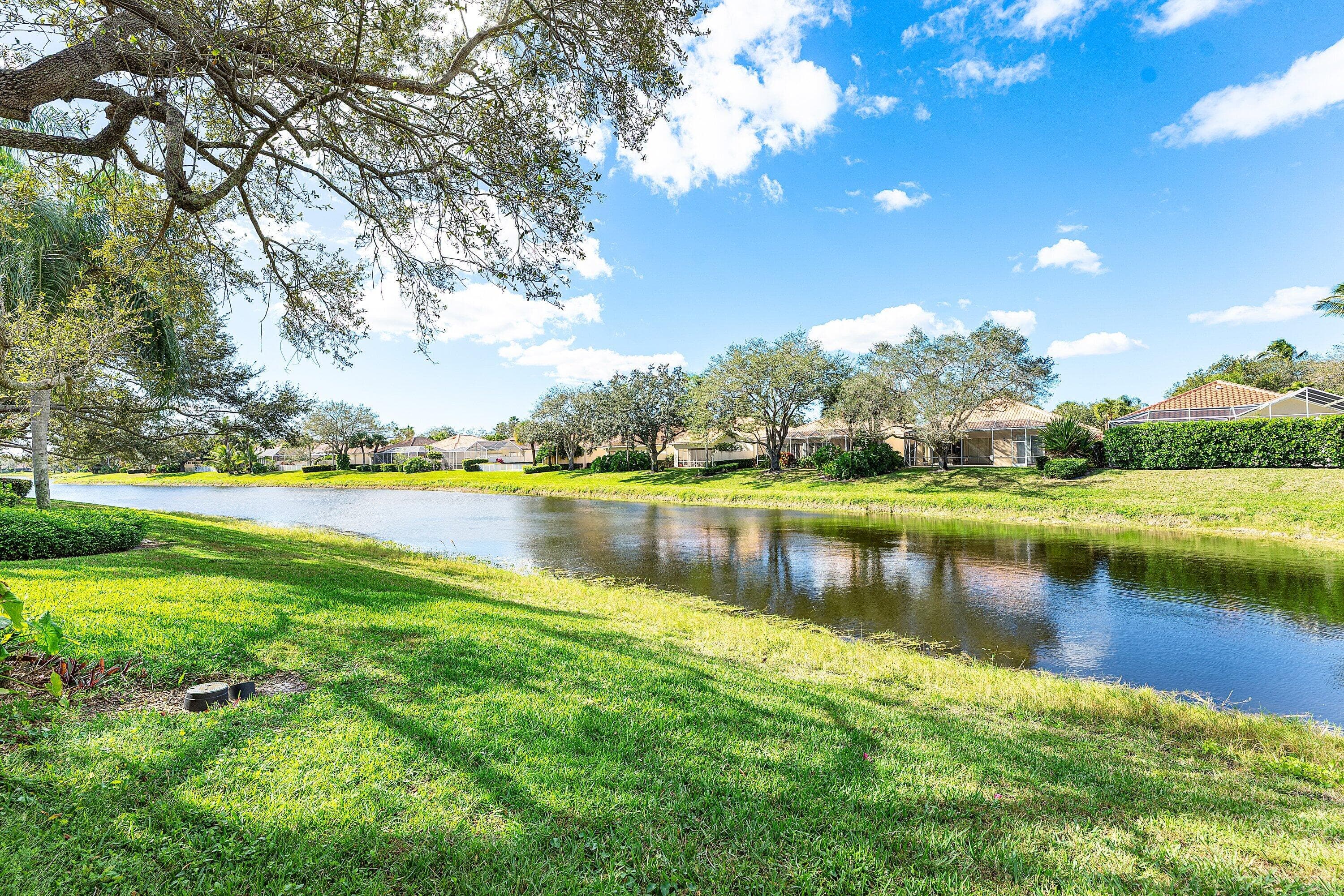 2841 Livingston Lane, West Palm Beach, FL 33411 — photo 25 of 43