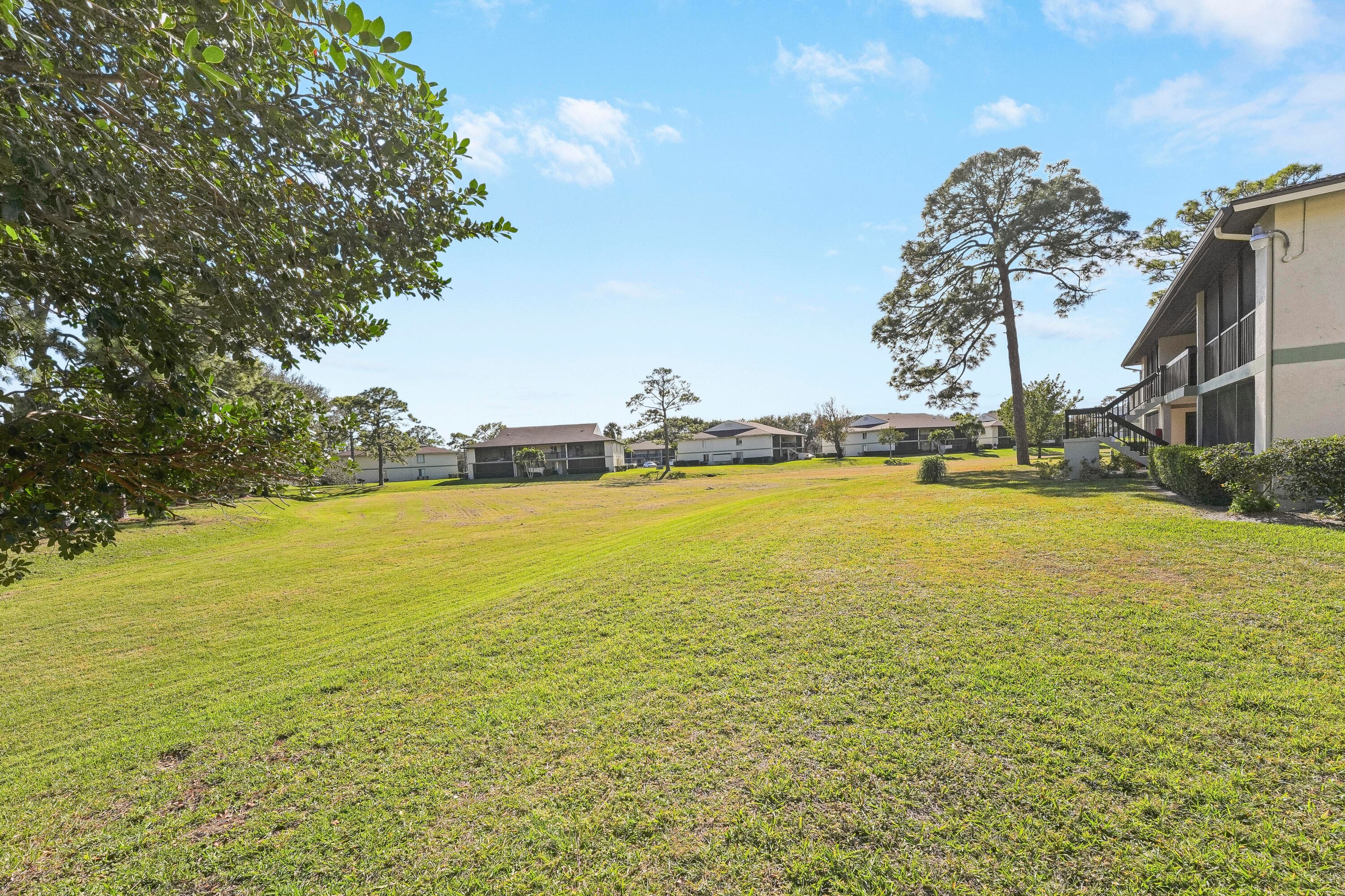 6489 Chasewood Drive D, Jupiter, FL 33458 — photo 4 of 24