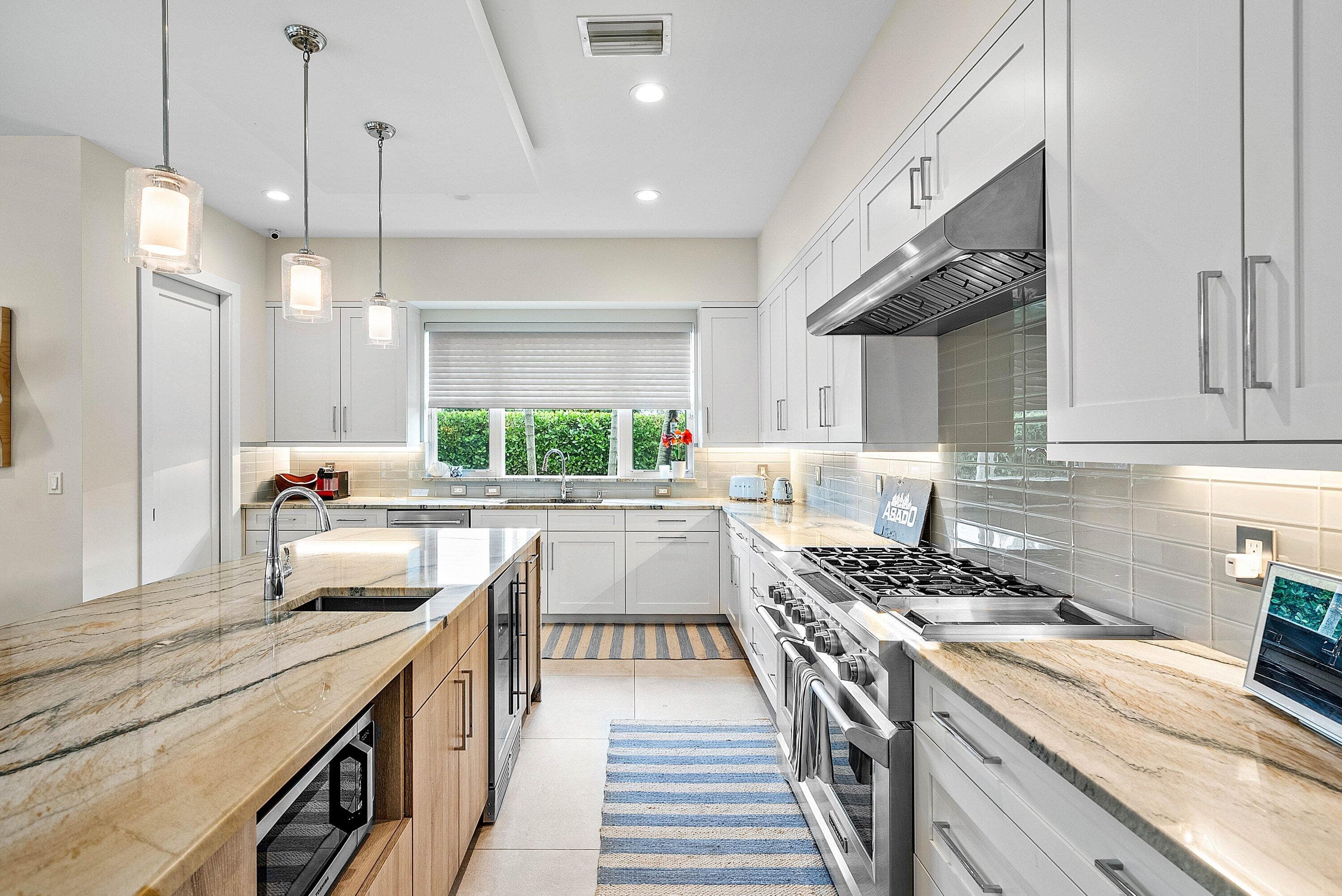 217 Gulfstream Boulevard, Boynton Beach, FL 33435 — photo 10 of 56