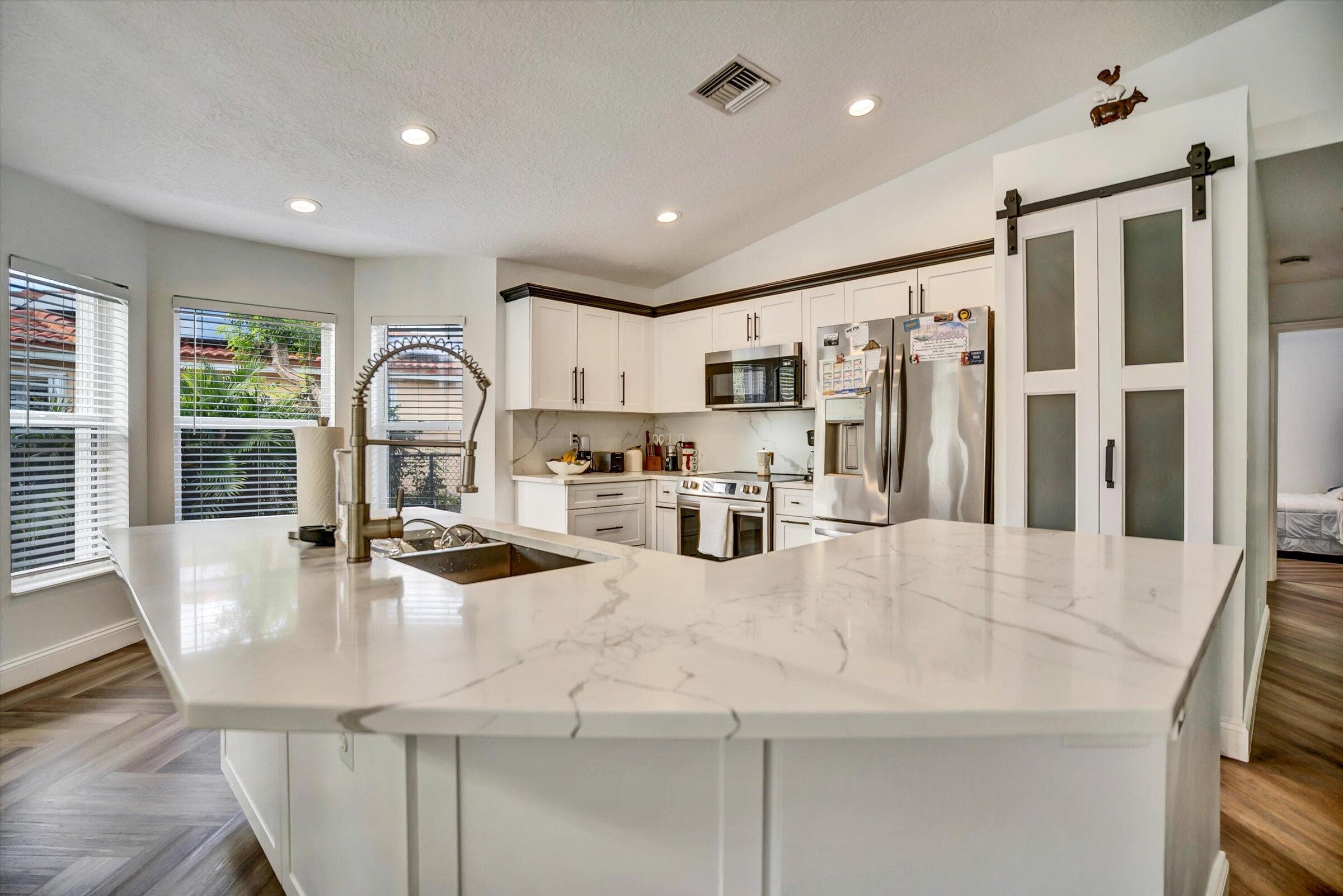 112 Cocoplum Circle, Royal Palm Beach, FL 33411 — photo 31 of 36