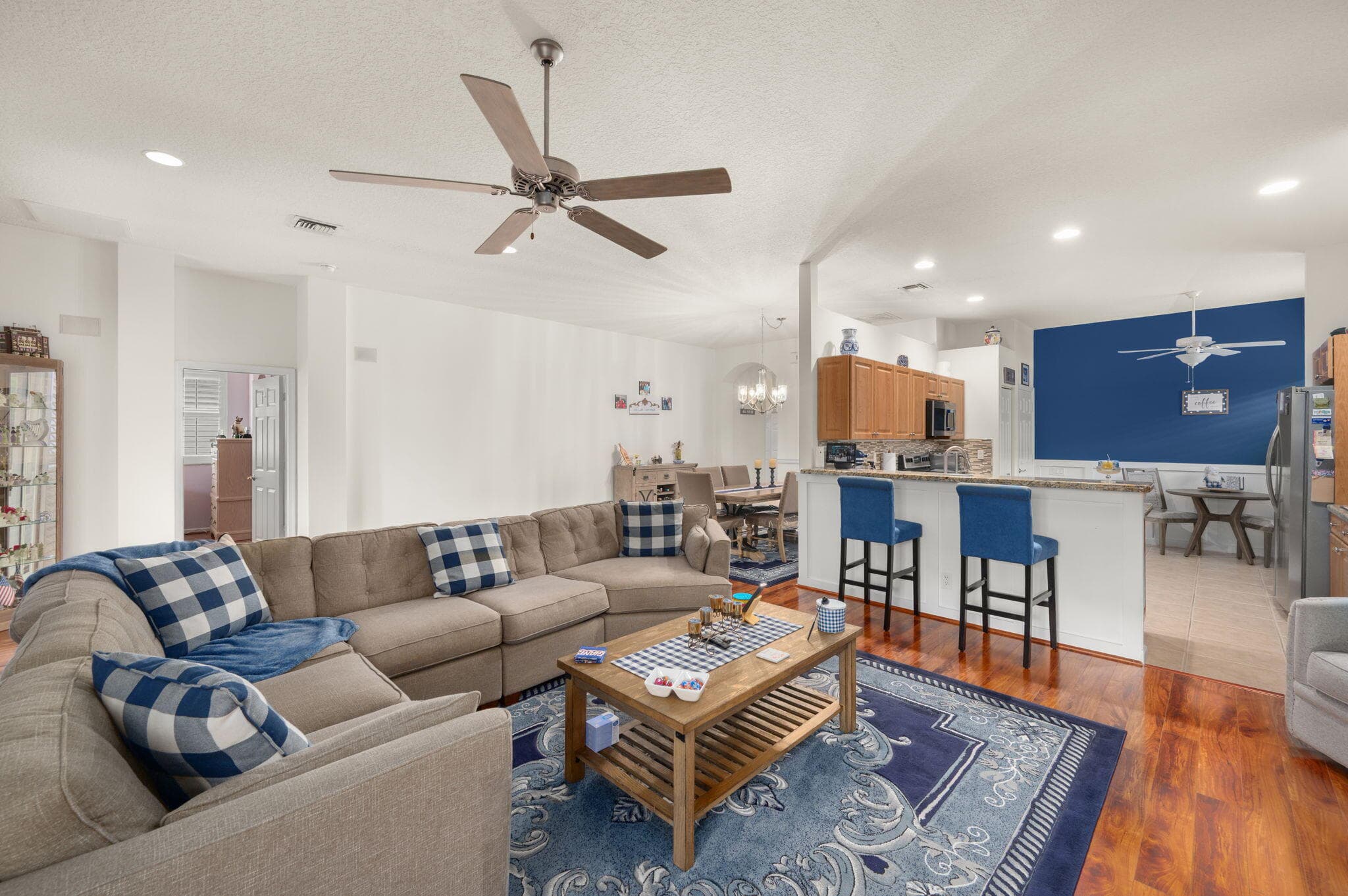 305 NW Springview Loop, Port St. Lucie, FL 34986 — photo 6 of 50