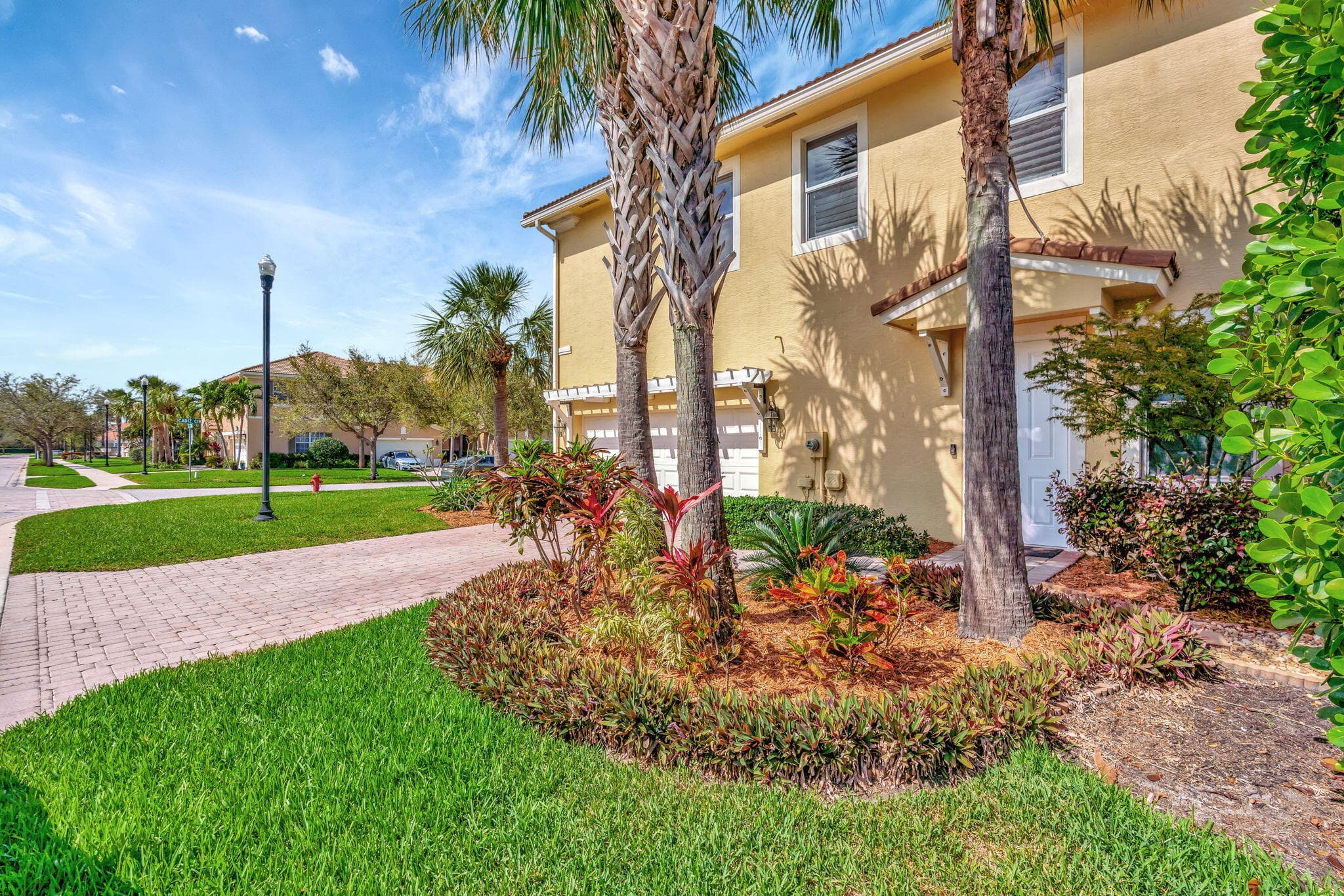 4559 Cadiz Circle, Palm Beach Gardens, FL 33418 — photo 1 of 52
