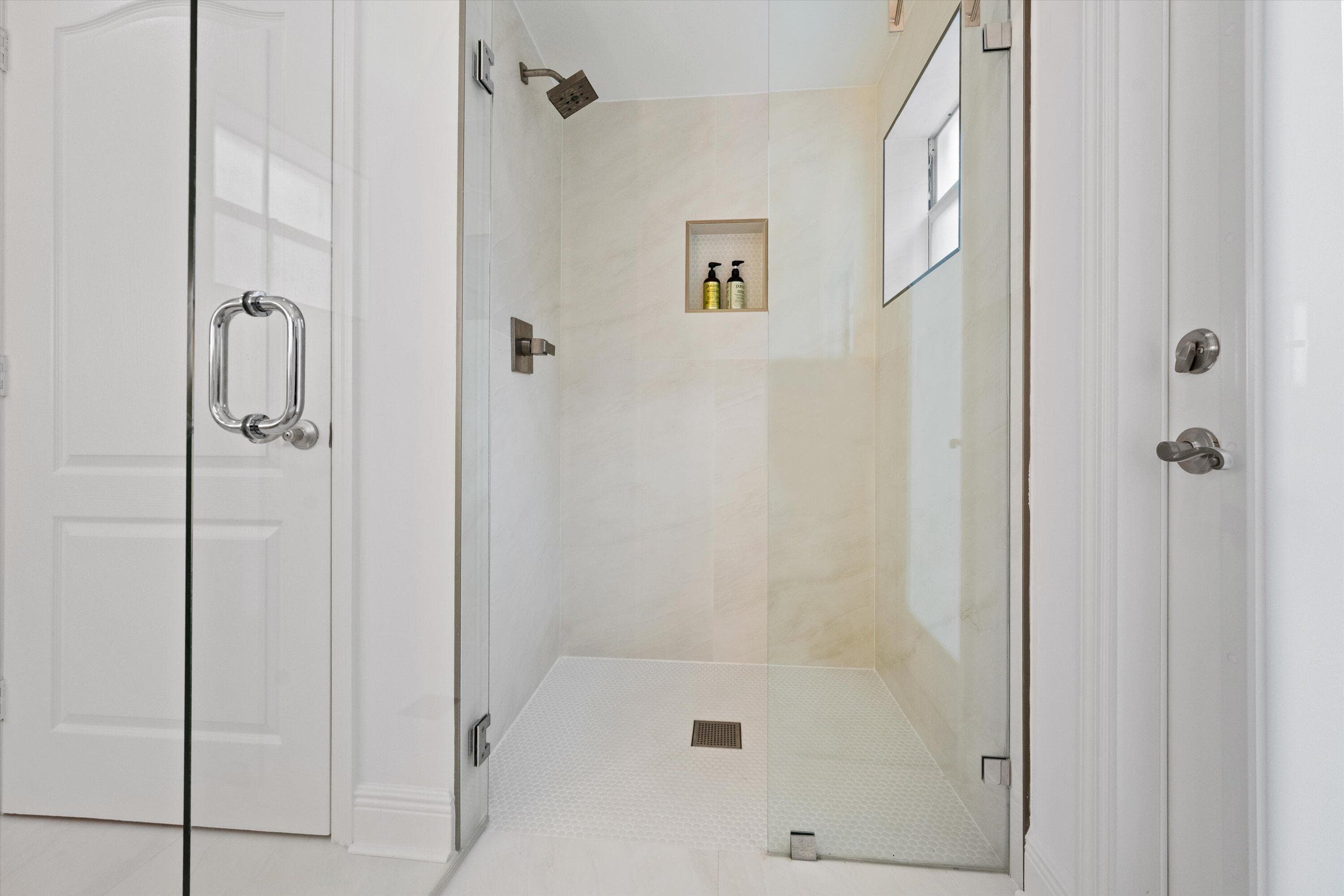 9221 Heathridge Drive, West Palm Beach, FL 33411 — photo 13 of 42