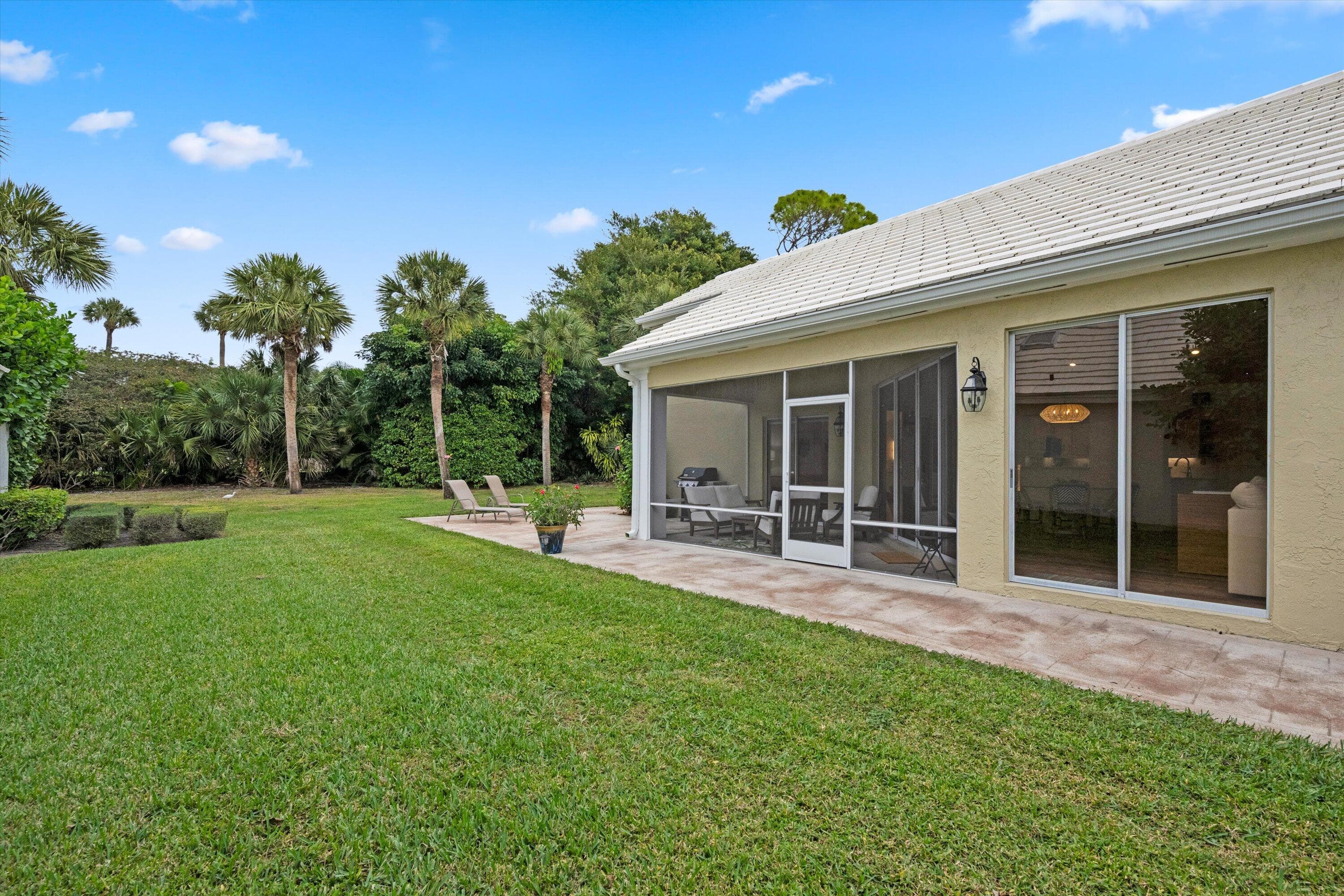 9221 Heathridge Drive, West Palm Beach, FL 33411 — photo 22 of 42
