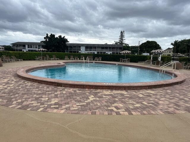 123 Kent H, West Palm Beach, FL 33417 — photo 17 of 18