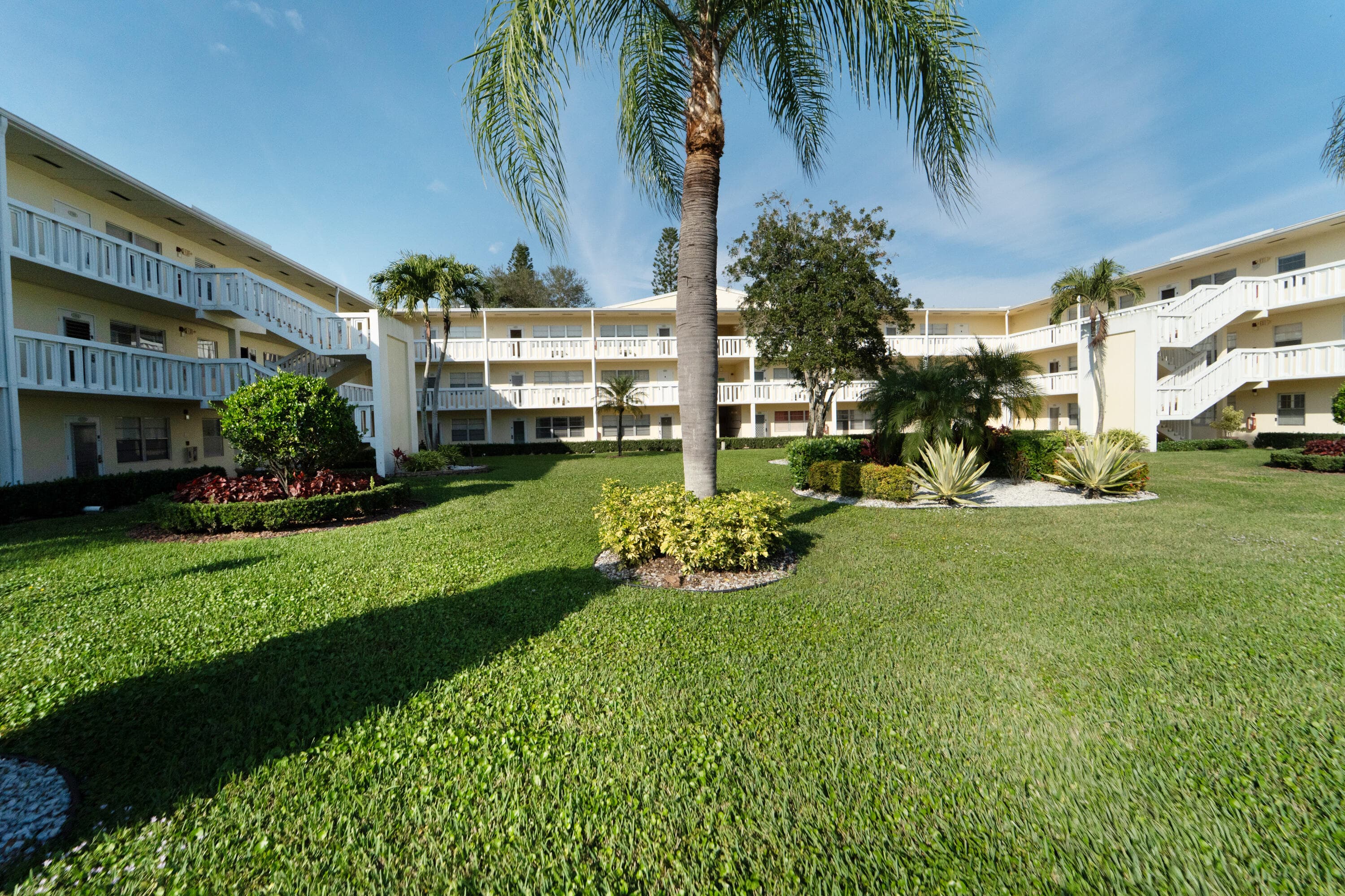 200 Dorset E, Boca Raton, FL 33434 — photo 31 of 41