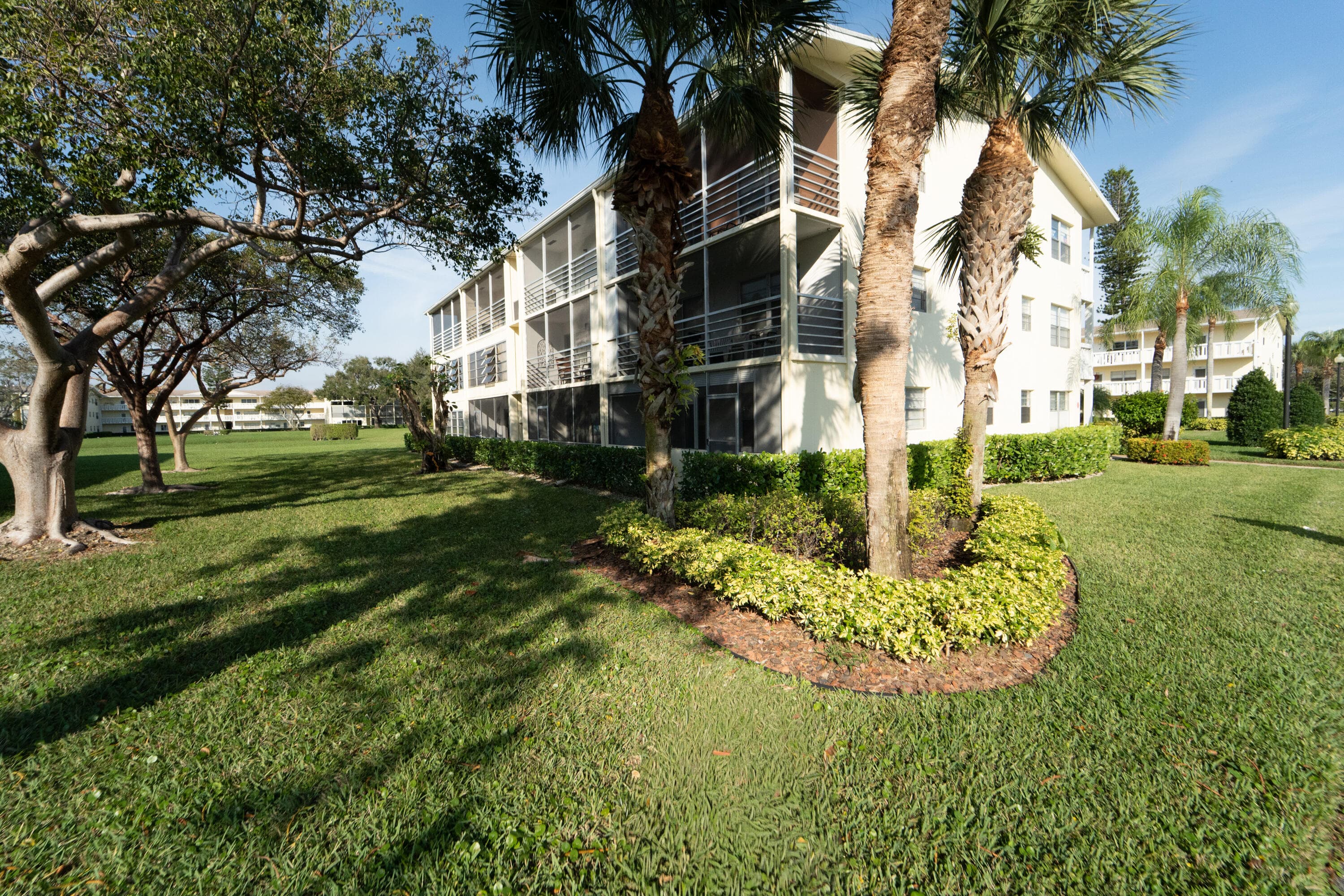 200 Dorset E, Boca Raton, FL 33434 — photo 33 of 41