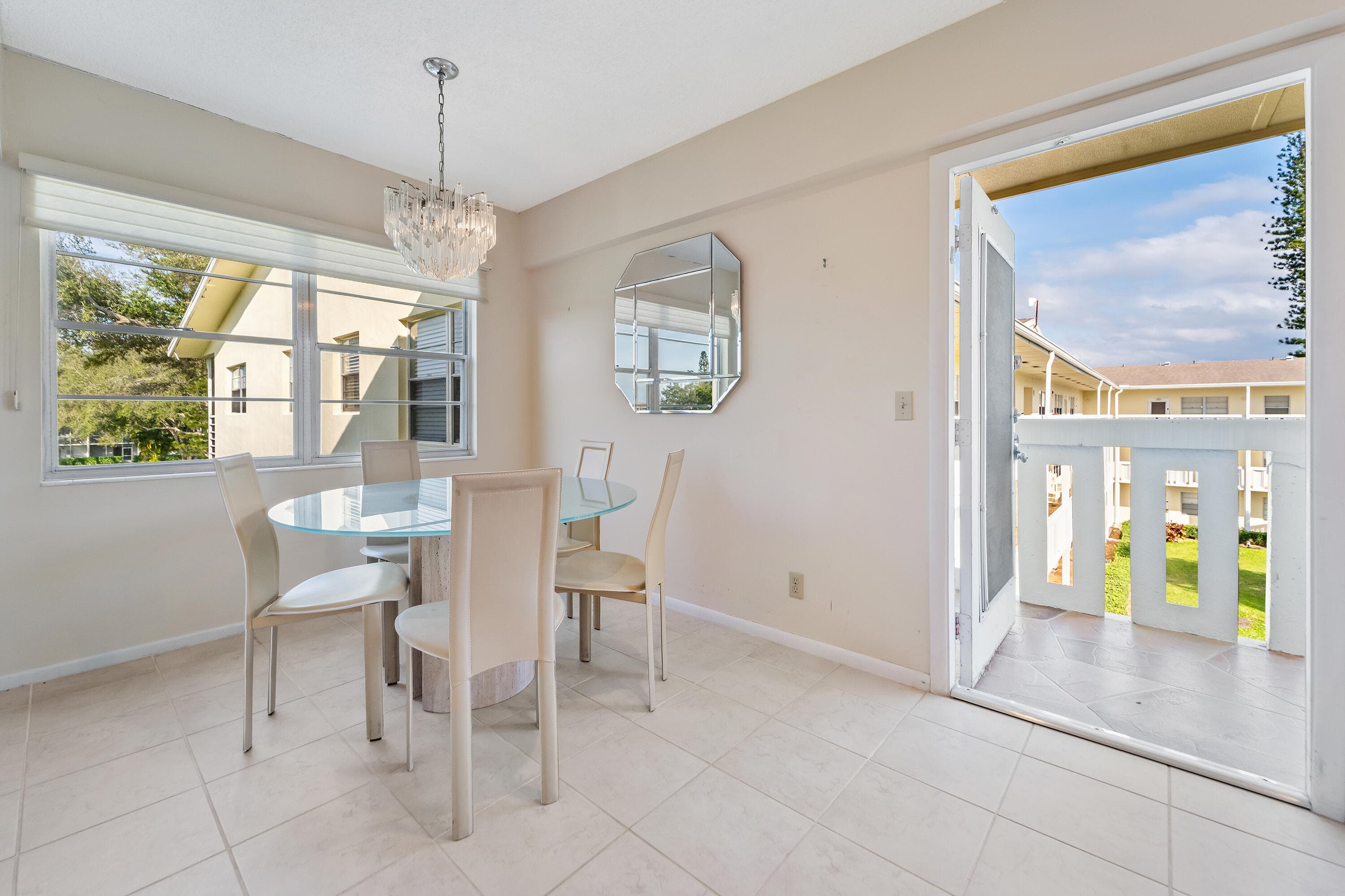 200 Dorset E, Boca Raton, FL 33434 — photo 2 of 41