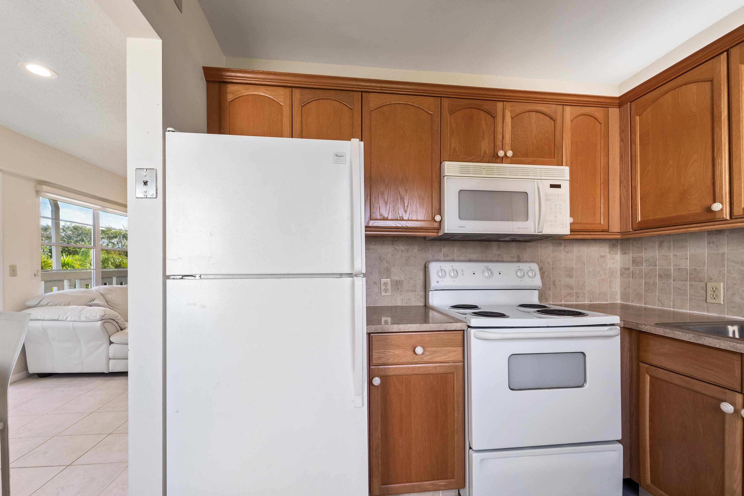 200 Dorset E, Boca Raton, FL 33434 — photo 5 of 41