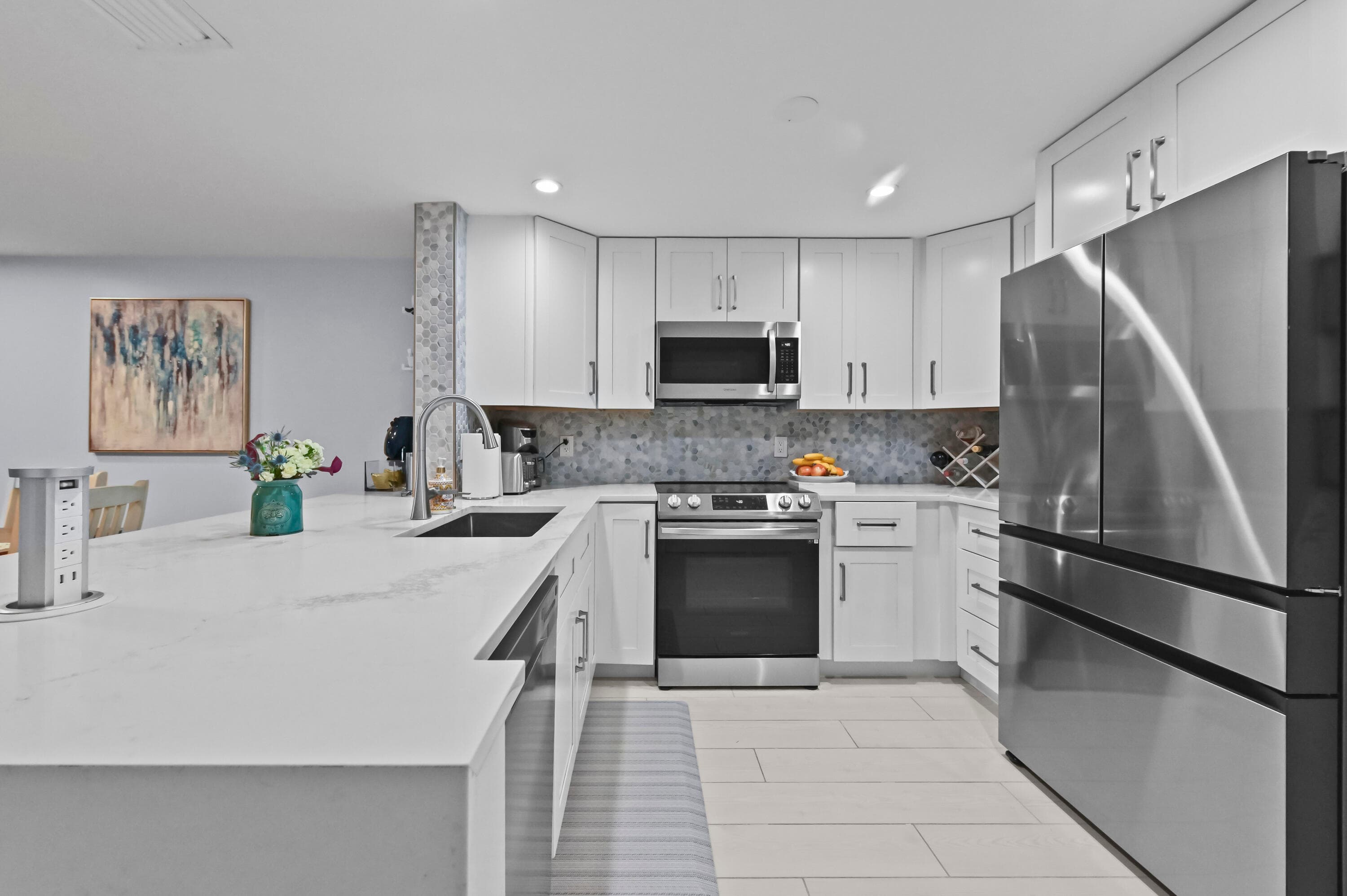 866 E Jeffery Street, Boca Raton, FL 33487 — photo 11 of 45