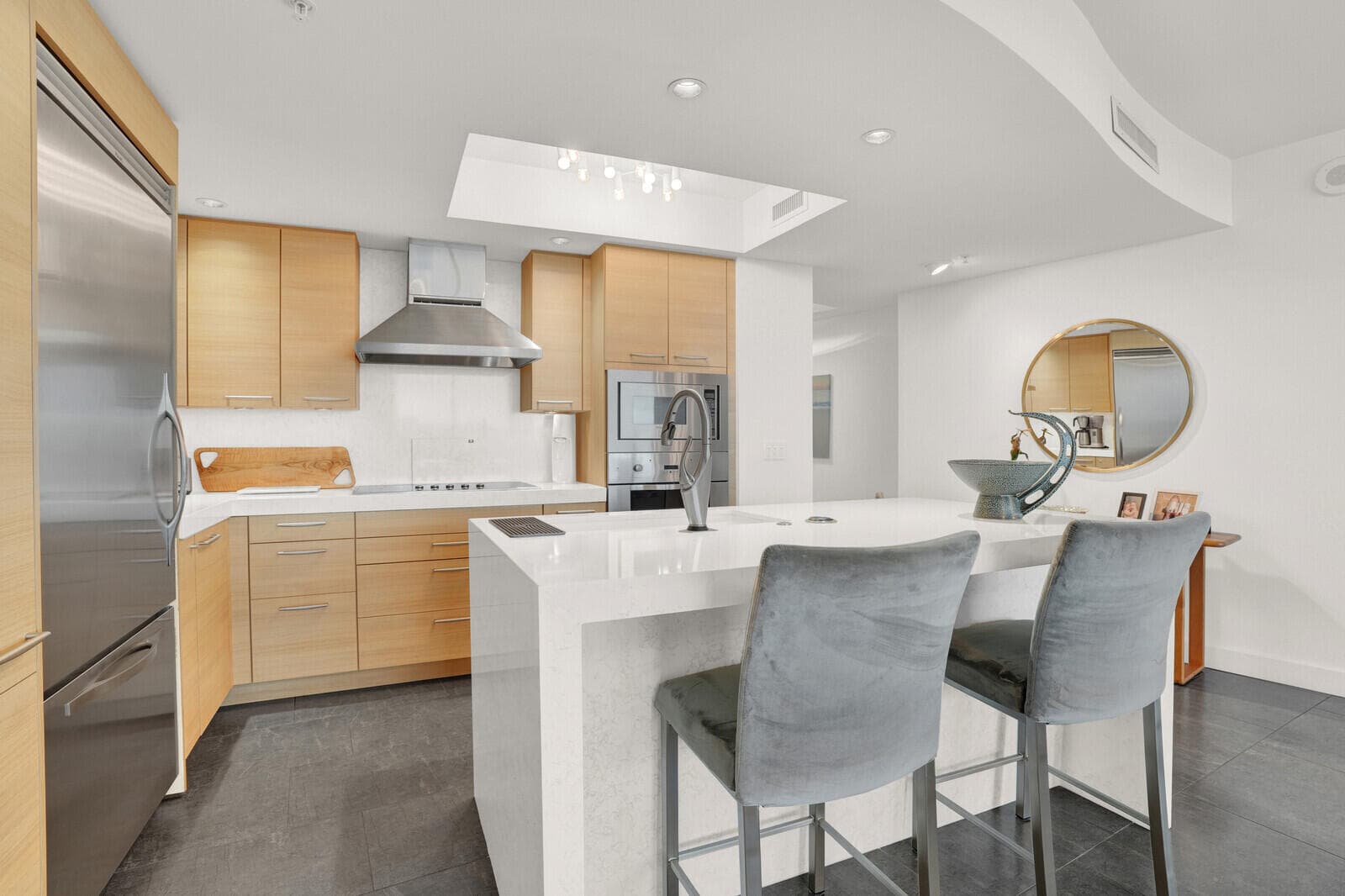 1 N Ocean Boulevard 812, Pompano Beach, FL 33062 — photo 14 of 47
