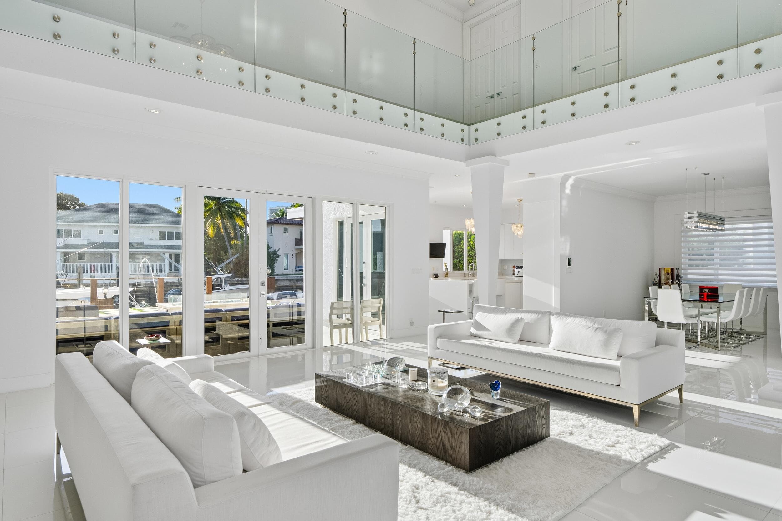 16430 NE 30th Avenue, North Miami Beach, FL 33160 — photo 10 of 68