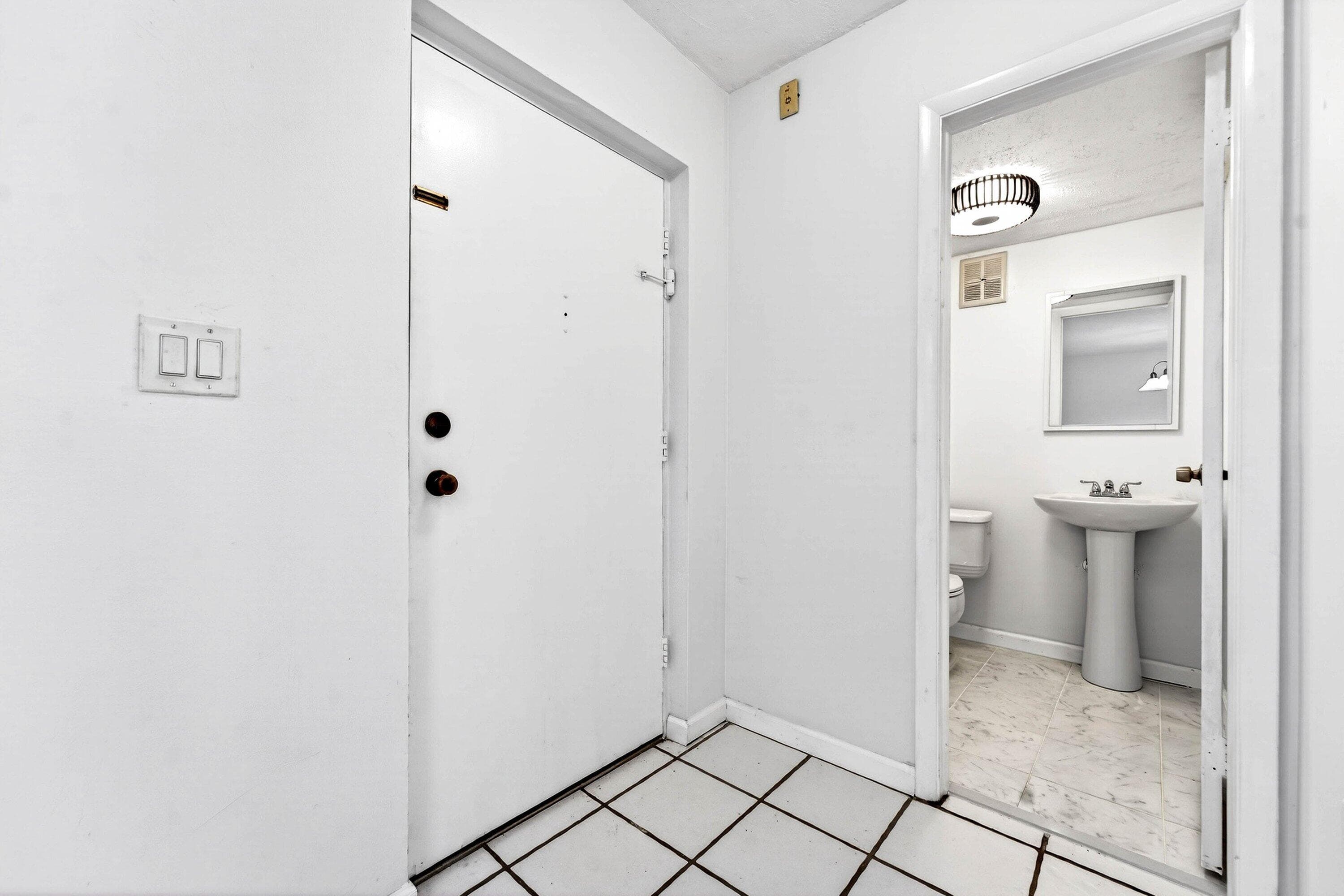 1681 NW 70th Avenue 102, Plantation, FL 33313 — photo 11 of 38