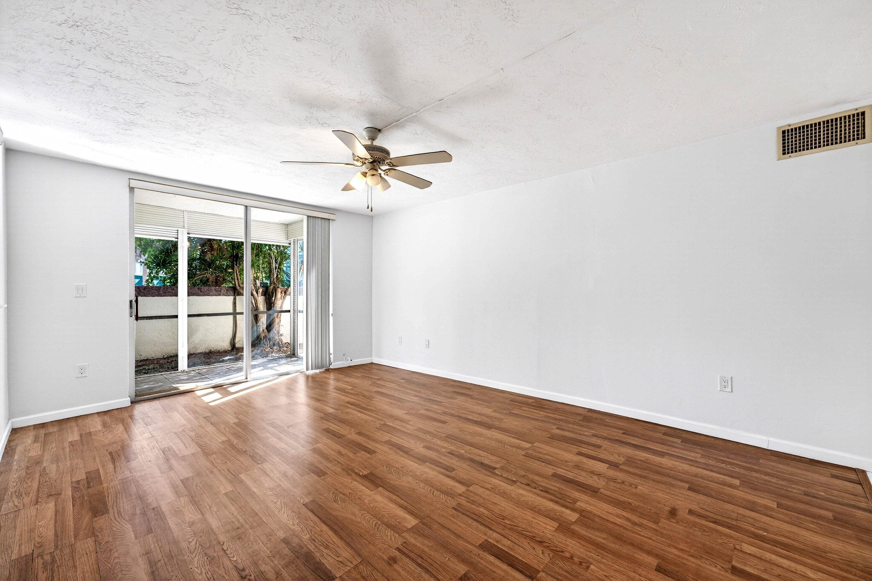 1681 NW 70th Avenue 102, Plantation, FL 33313 — photo 20 of 38