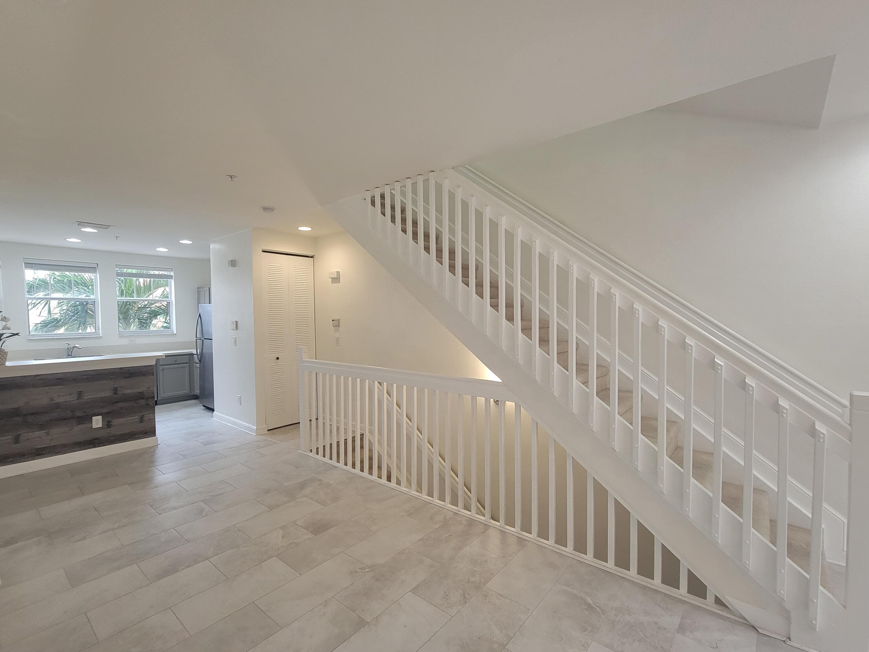 750 Millbrae Court 5, West Palm Beach, FL 33401 — photo 23 of 60