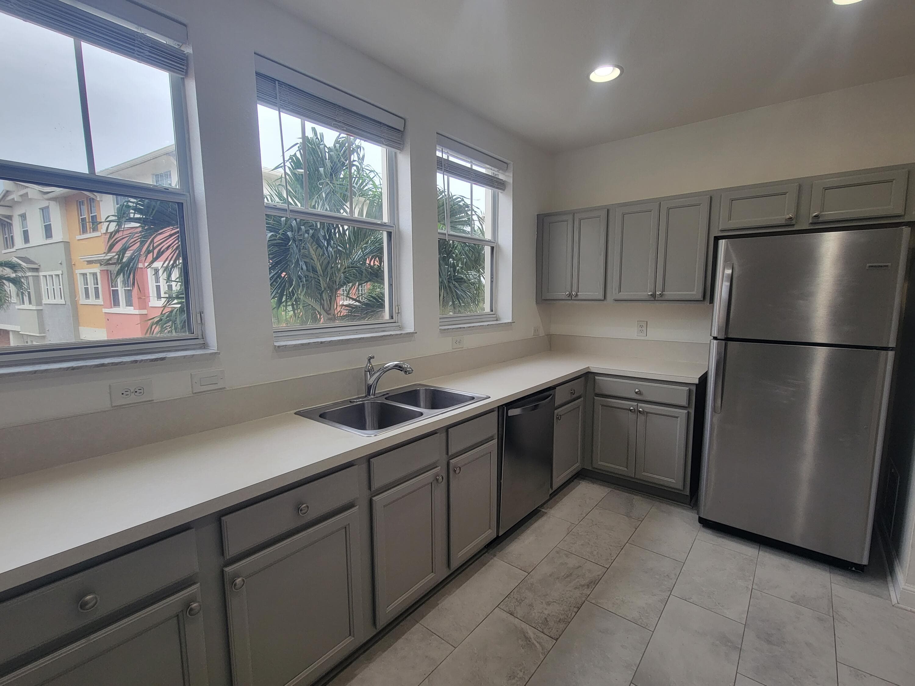 750 Millbrae Court 5, West Palm Beach, FL 33401 — photo 40 of 60