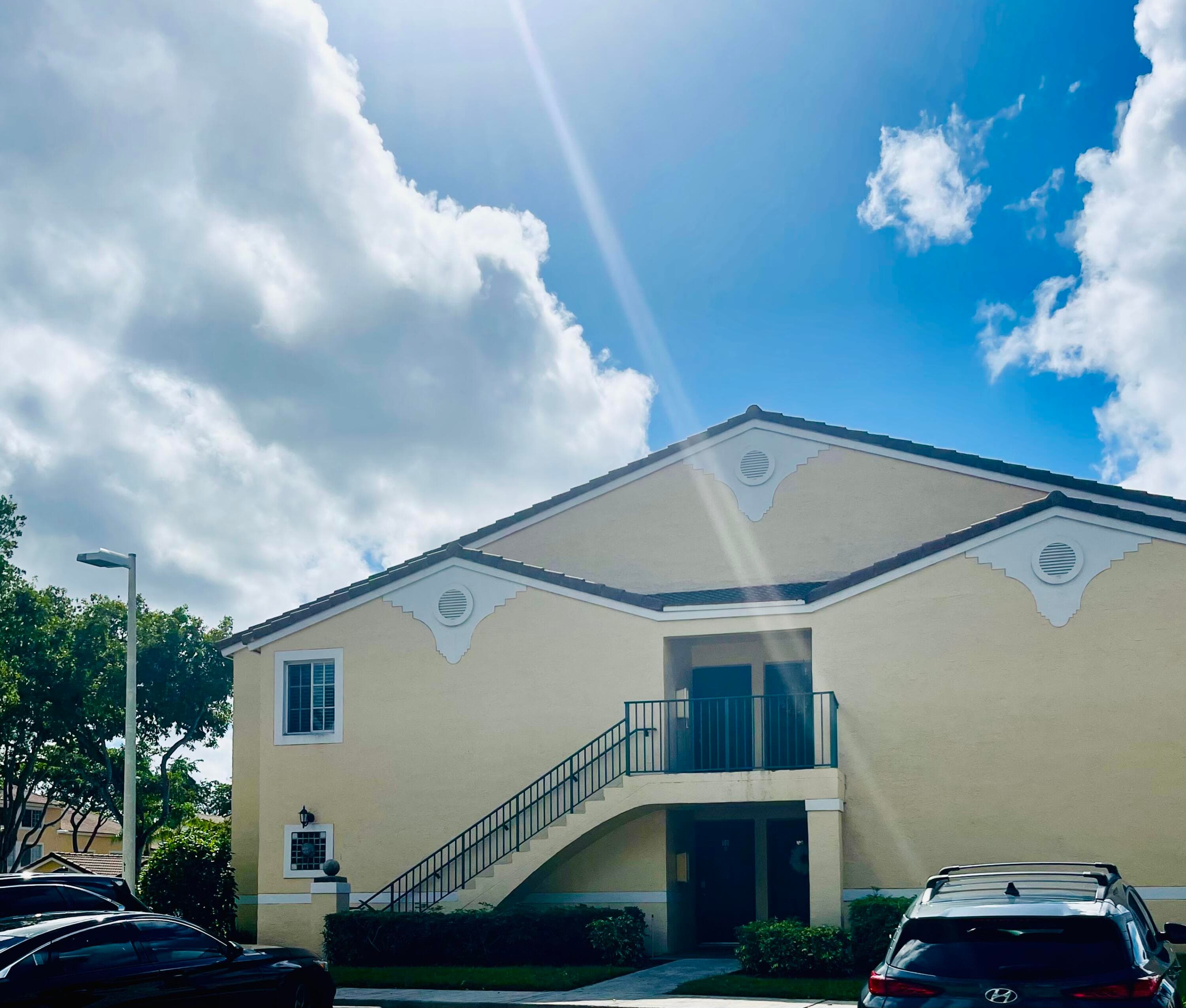 1743 Village Boulevard 107, West Palm Beach, FL 33409 — photo 3 of 16