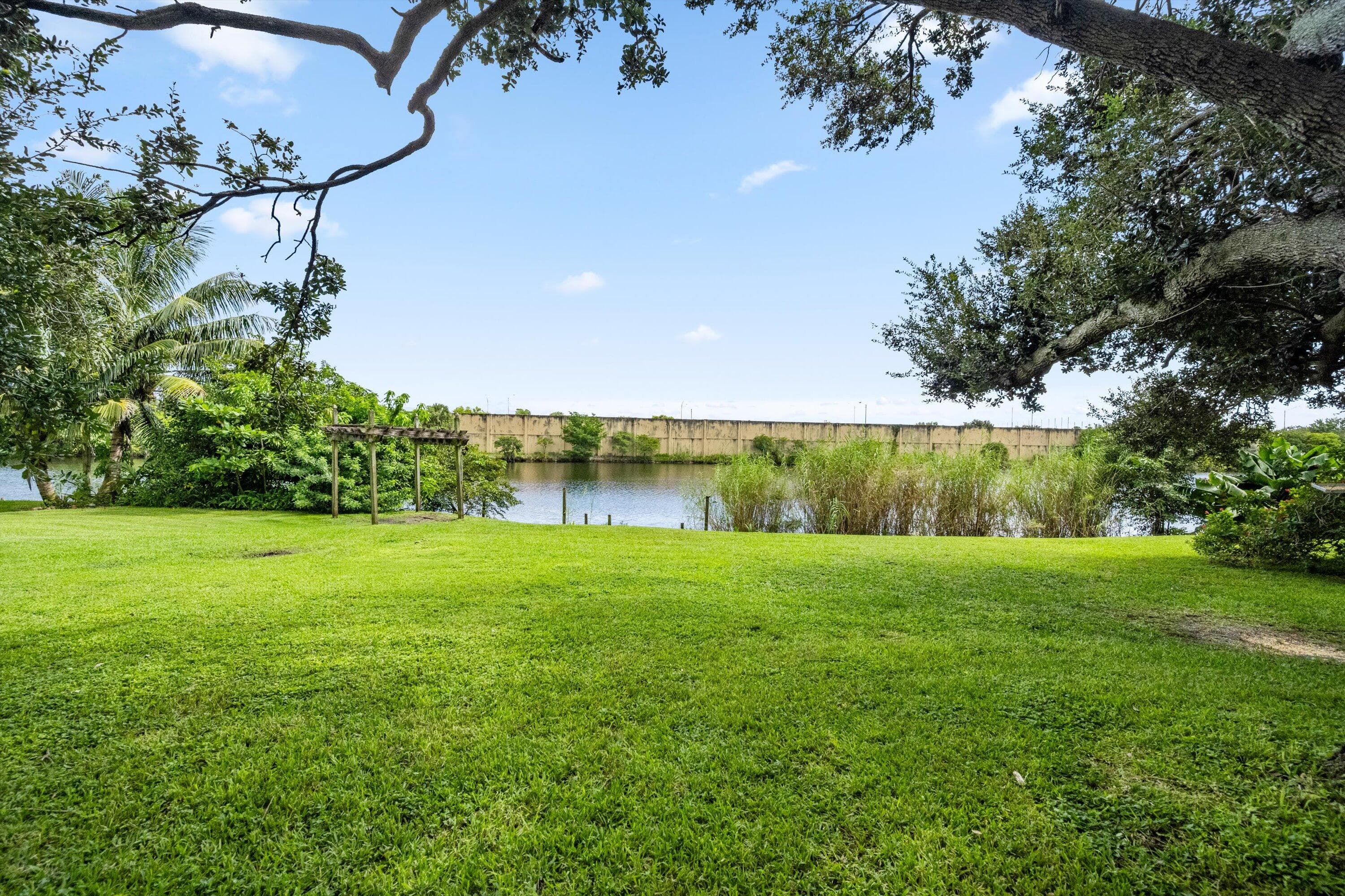 6400 Carambola Circle, West Palm Beach, FL 33406 — photo 11 of 11