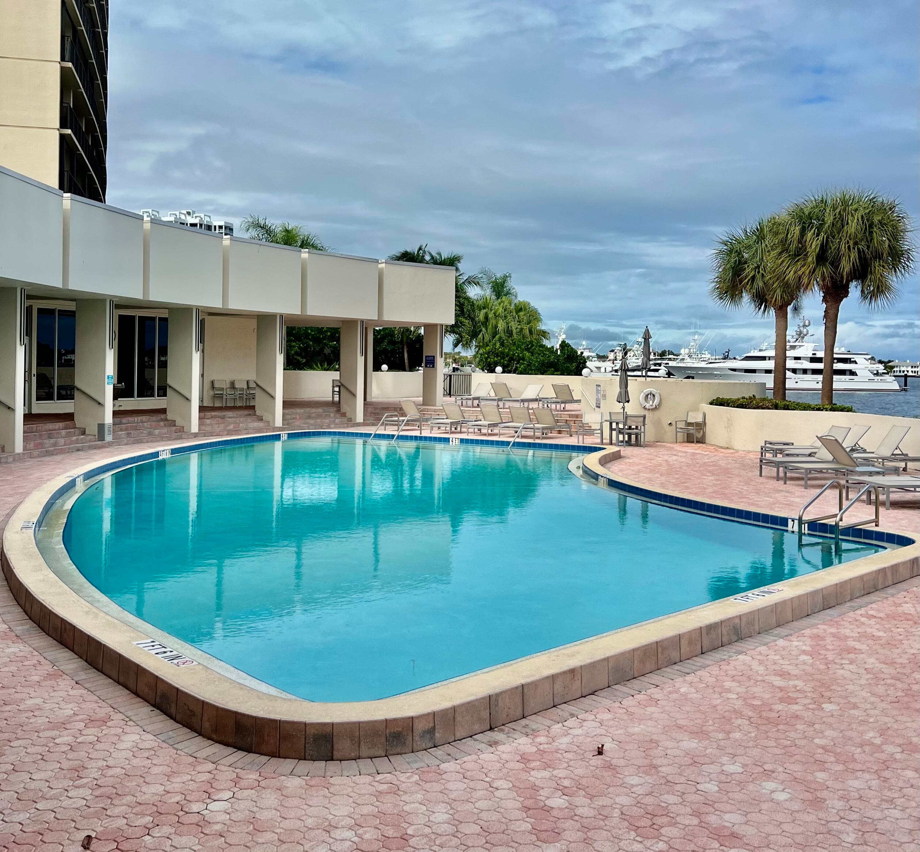 132 Lakeshore Drive 1118, North Palm Beach, FL 33408 — photo 25 of 25