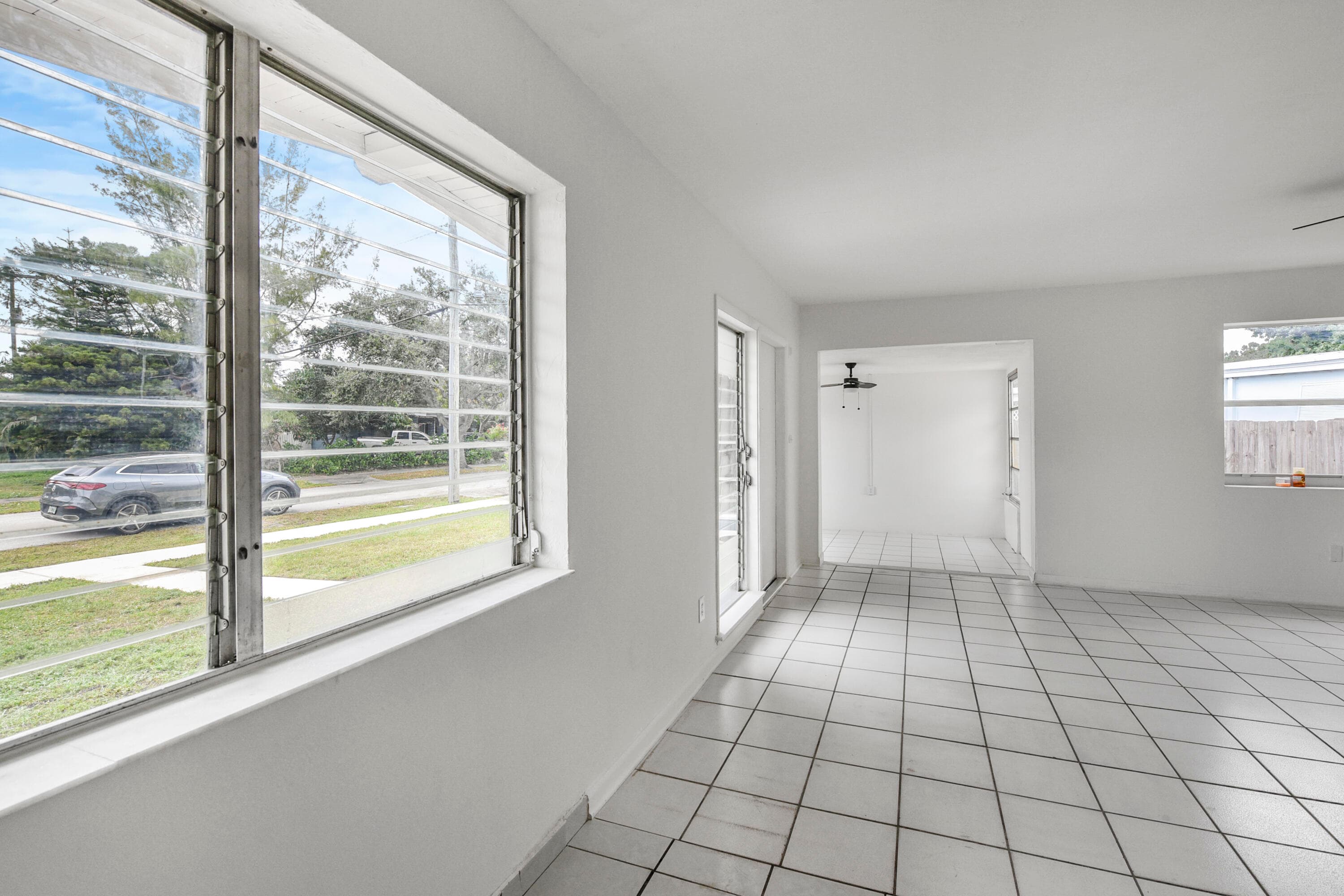 1560 NE 43rd Street, Pompano Beach, FL 33064 — photo 13 of 22