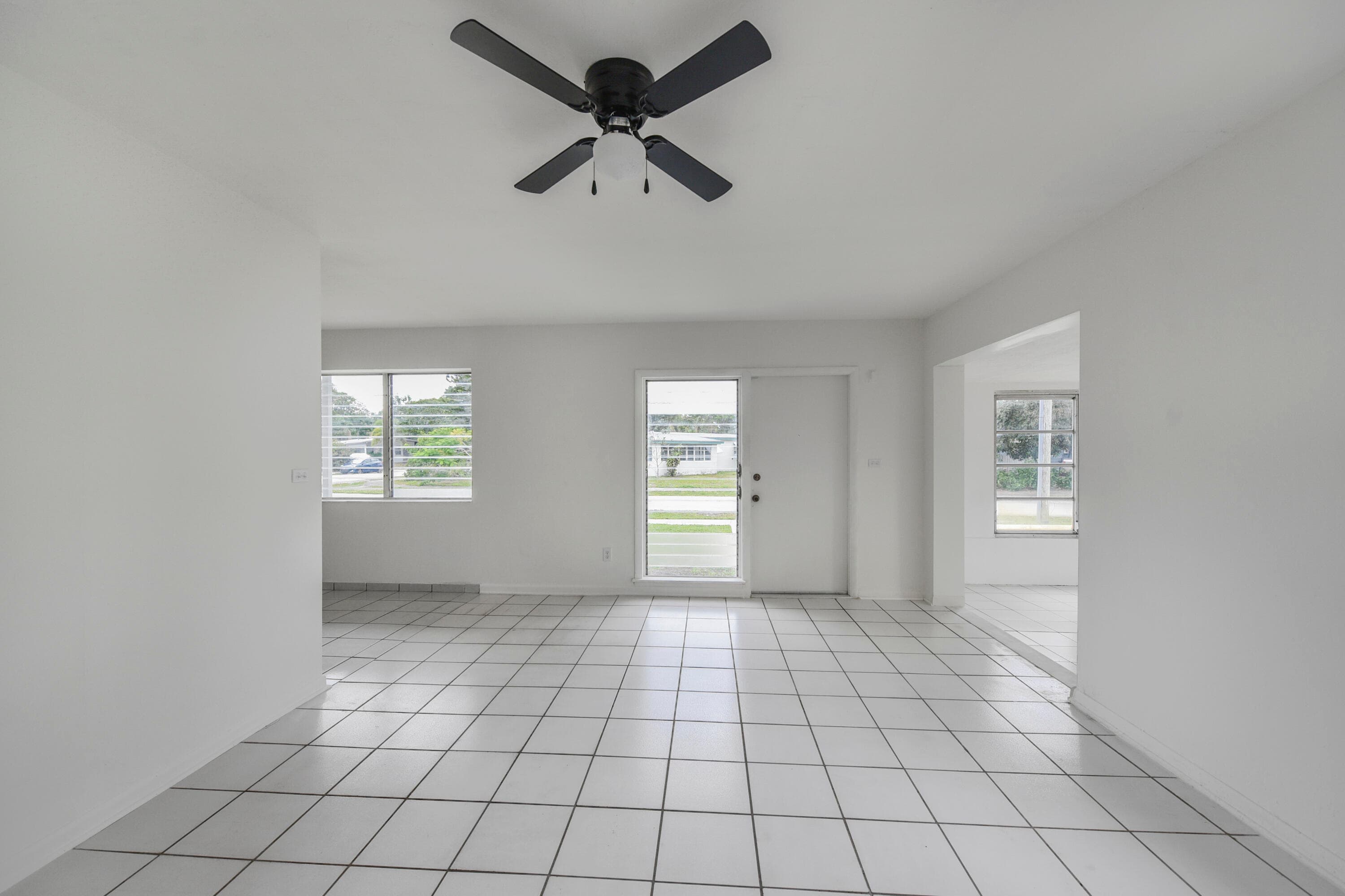 1560 NE 43rd Street, Pompano Beach, FL 33064 — photo 17 of 22