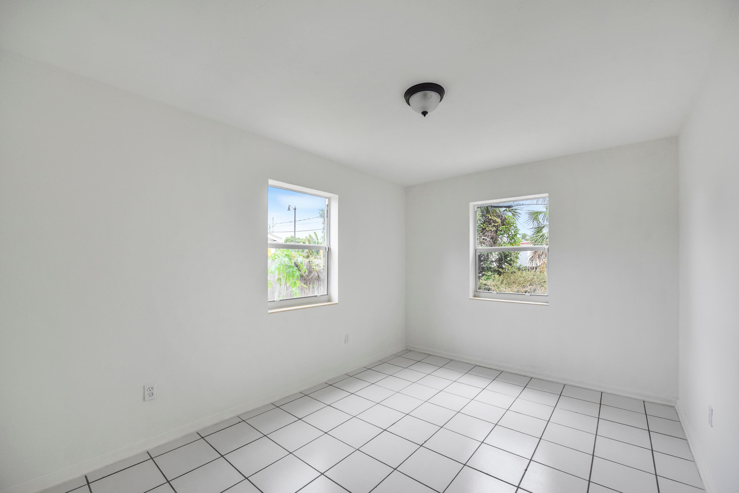 1560 NE 43rd Street, Pompano Beach, FL 33064 — photo 20 of 22