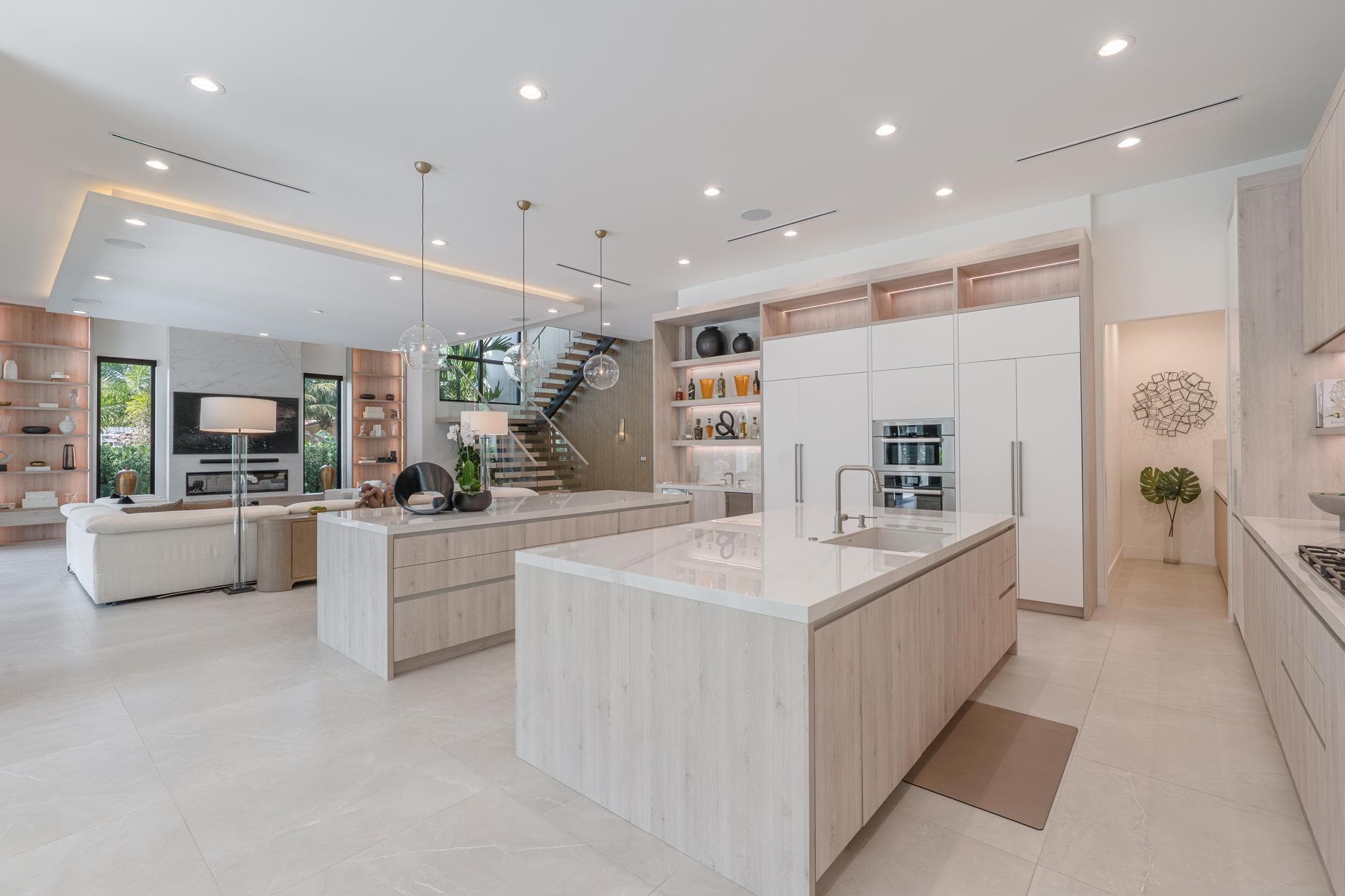 400 NE 4th Street, Boca Raton, FL 33432 — photo 10 of 73