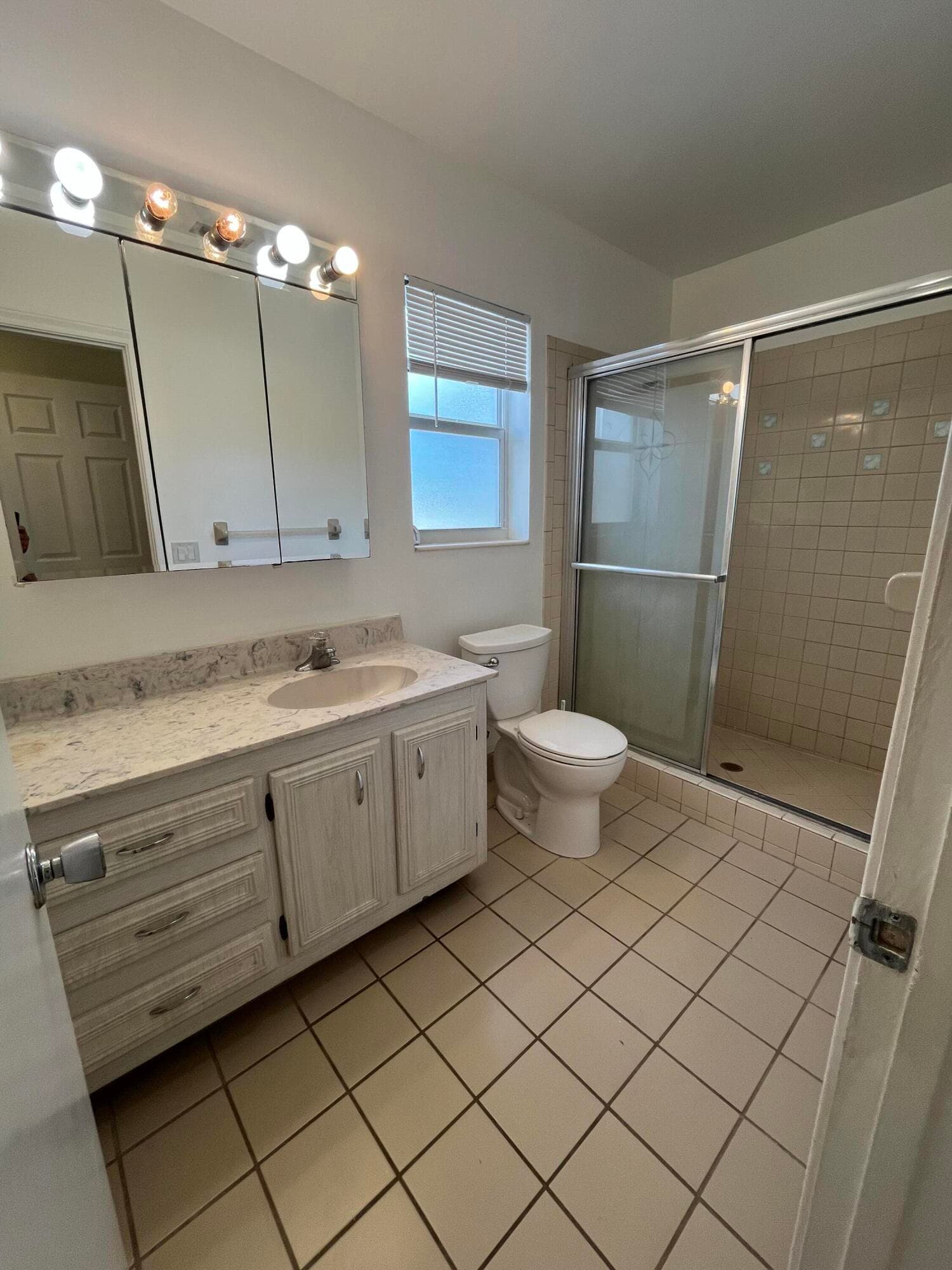 658 NE 6th Court L, Boynton Beach, FL 33435 — photo 8 of 26